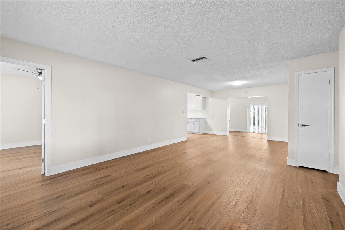 7712 SW 7TH, North Lauderdale FL 33068
