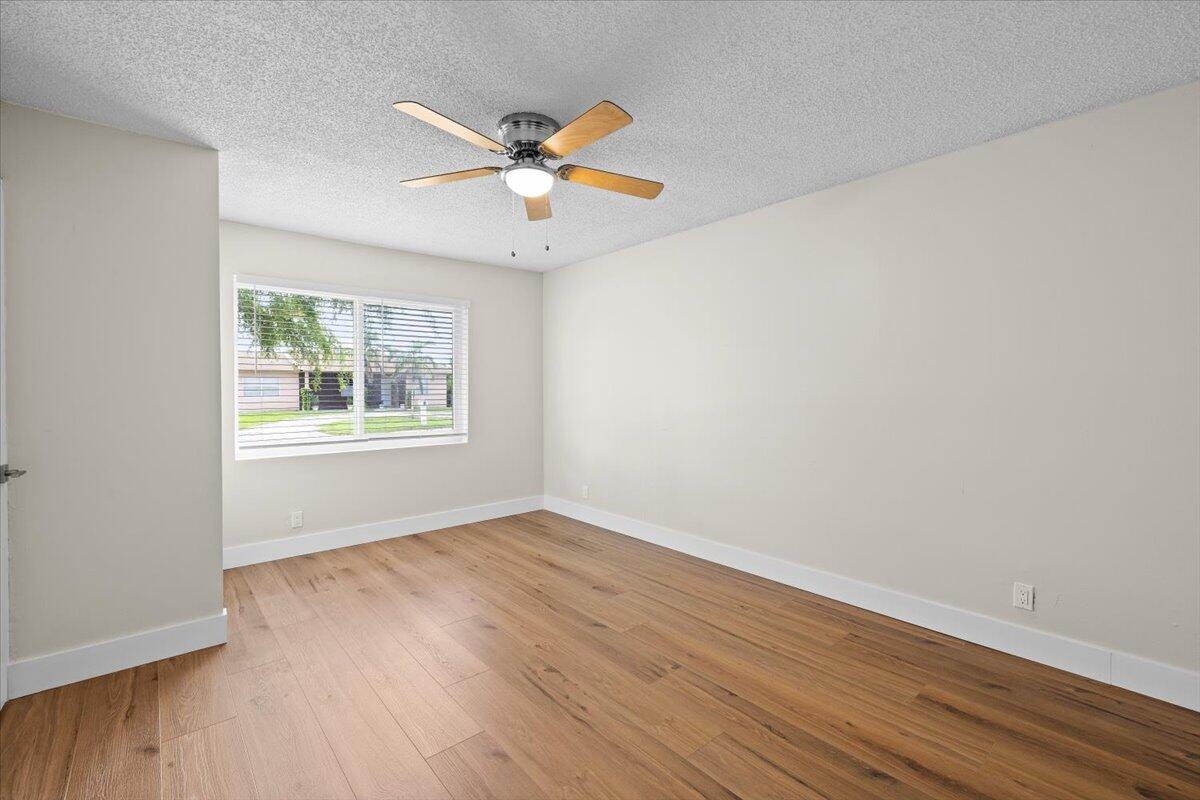 7712 SW 7TH, North Lauderdale FL 33068