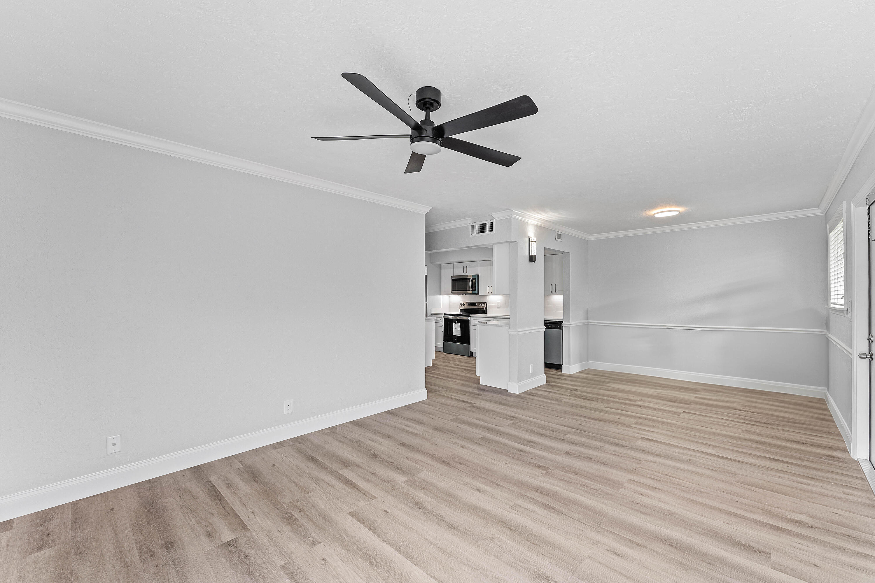 1866 Fairview Villas #3, Palm Springs FL 33406