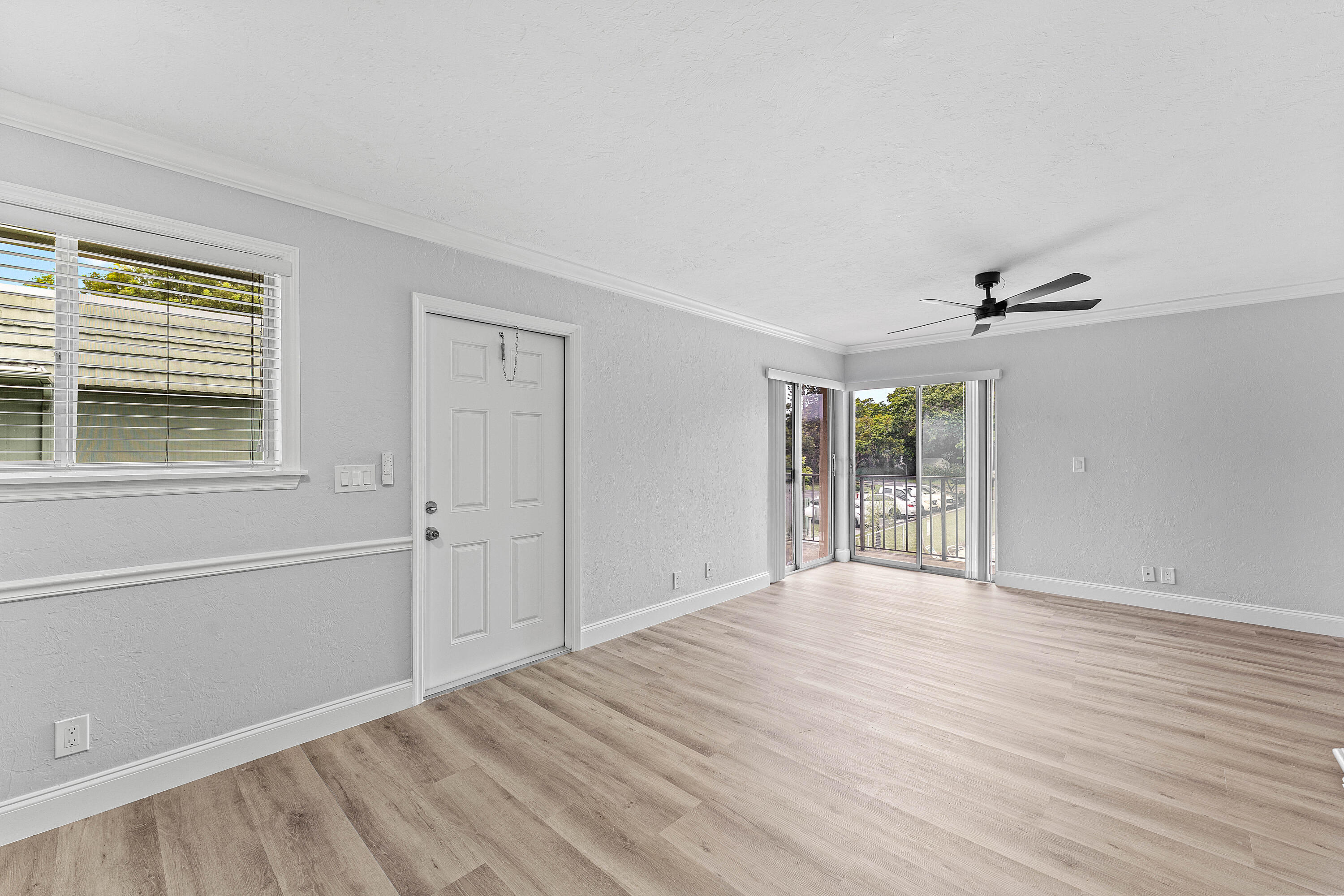 1866 Fairview Villas #3, Palm Springs FL 33406