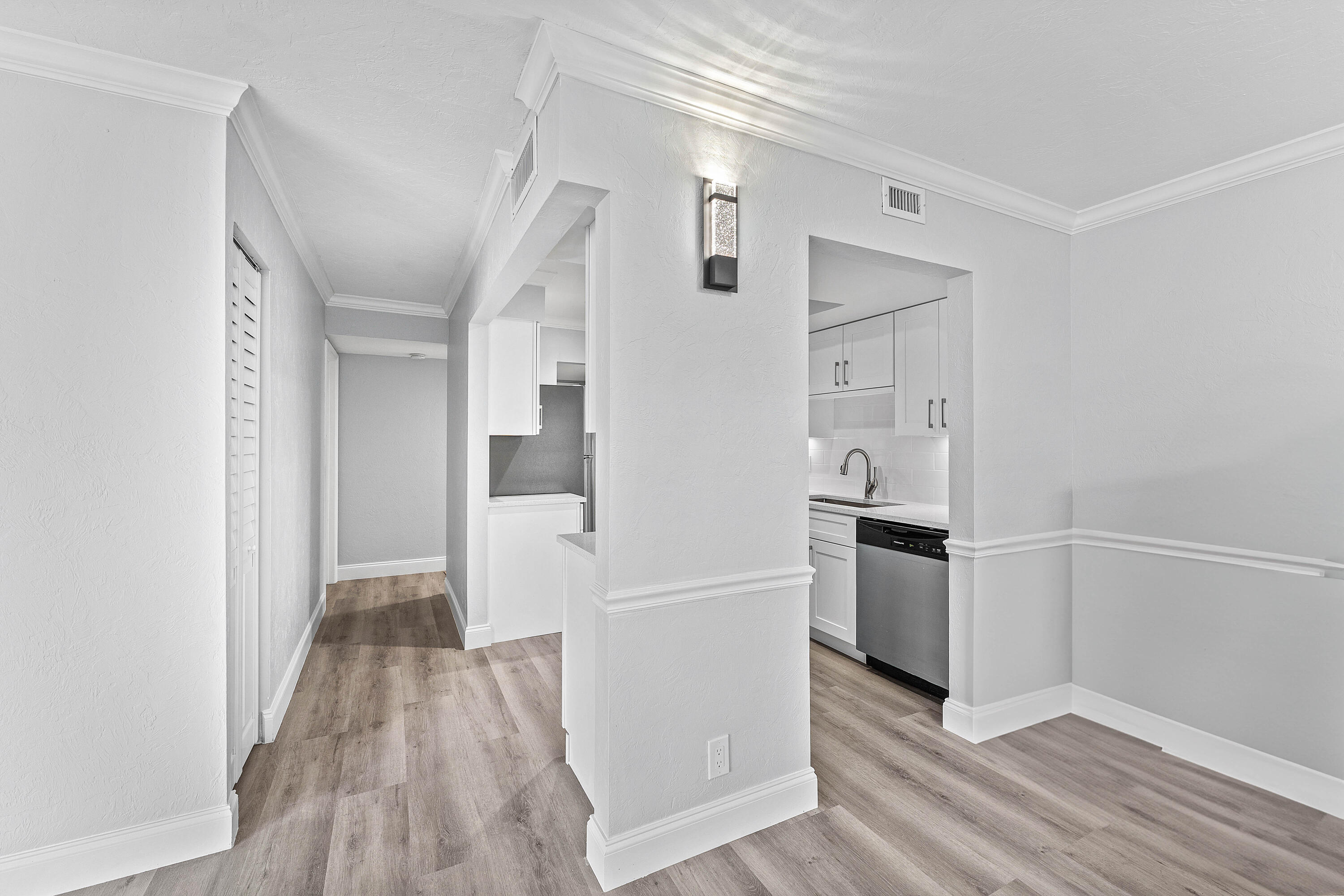 1866 Fairview Villas #3, Palm Springs FL 33406