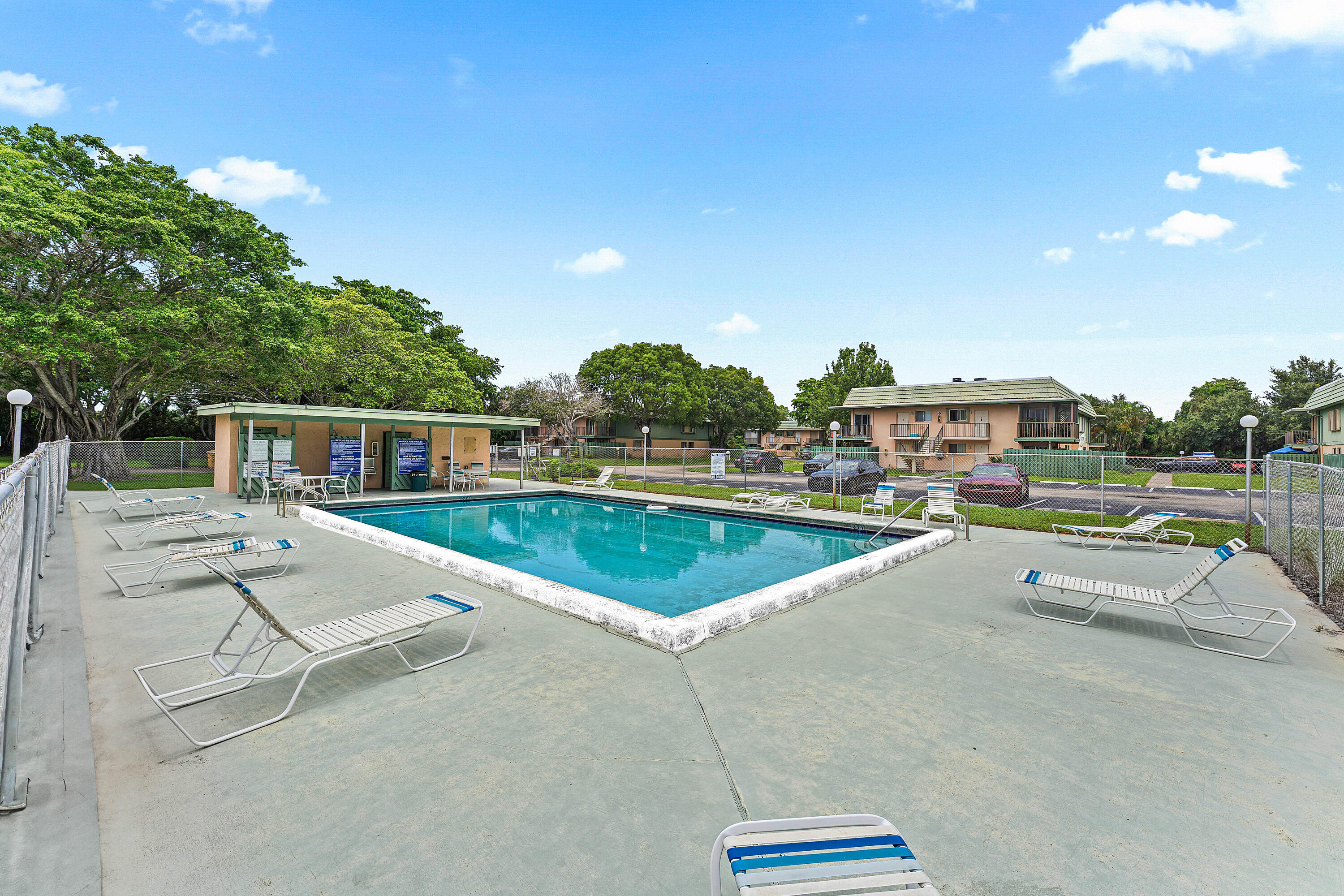 1866 Fairview Villas #3, Palm Springs FL 33406