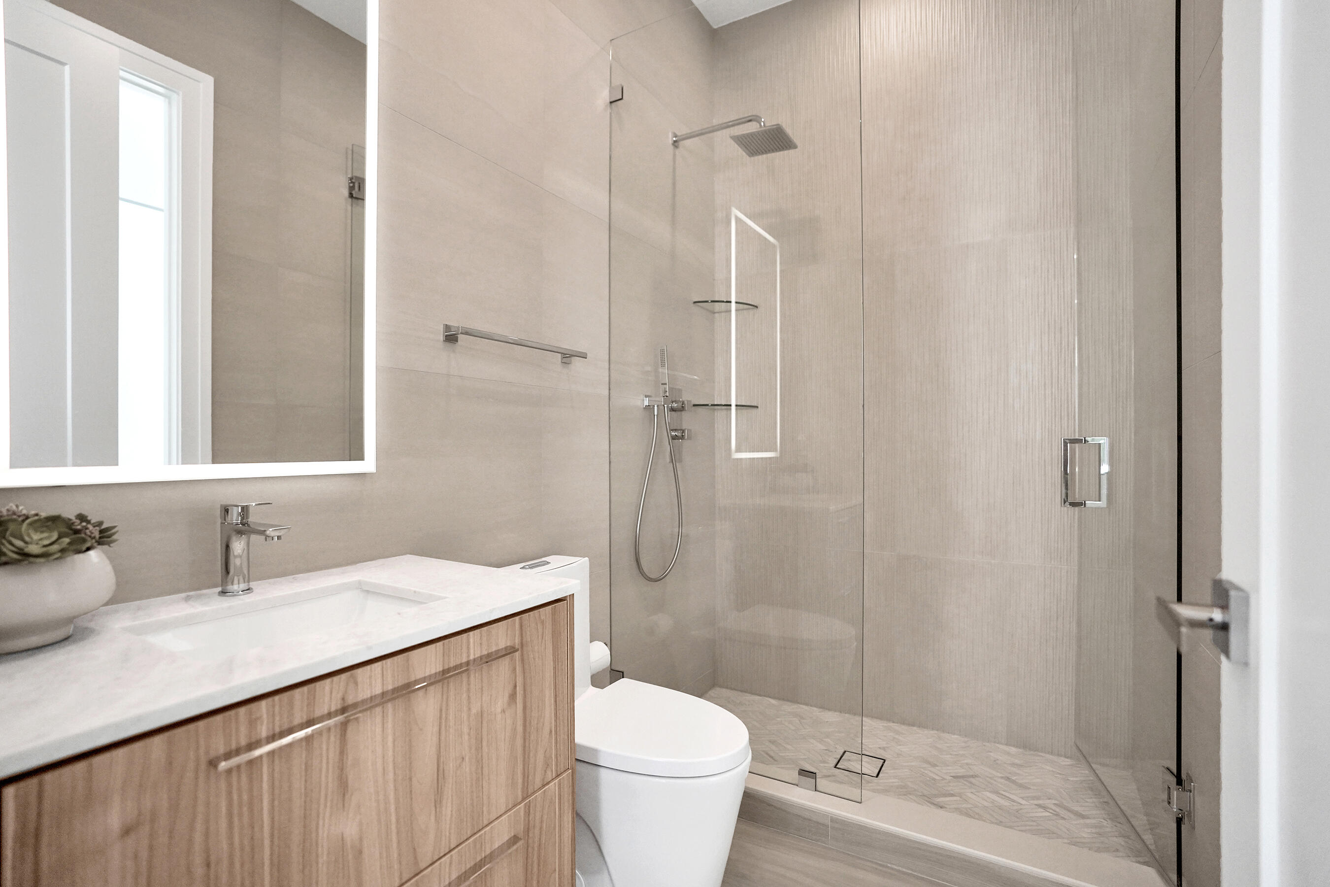 235 NE 11th, Delray Beach FL 33444