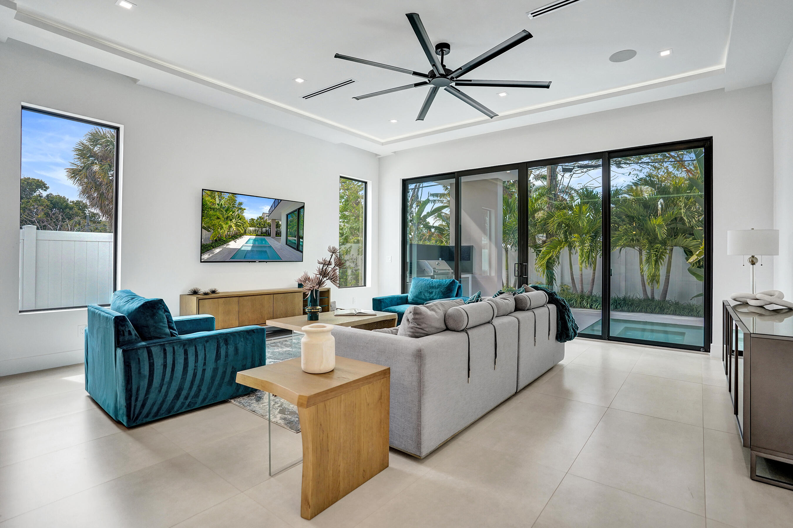 235 NE 11th, Delray Beach FL 33444