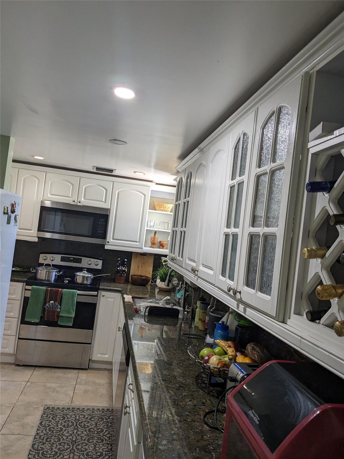 8001 N CRESPI #2C, Miami Beach FL 33141