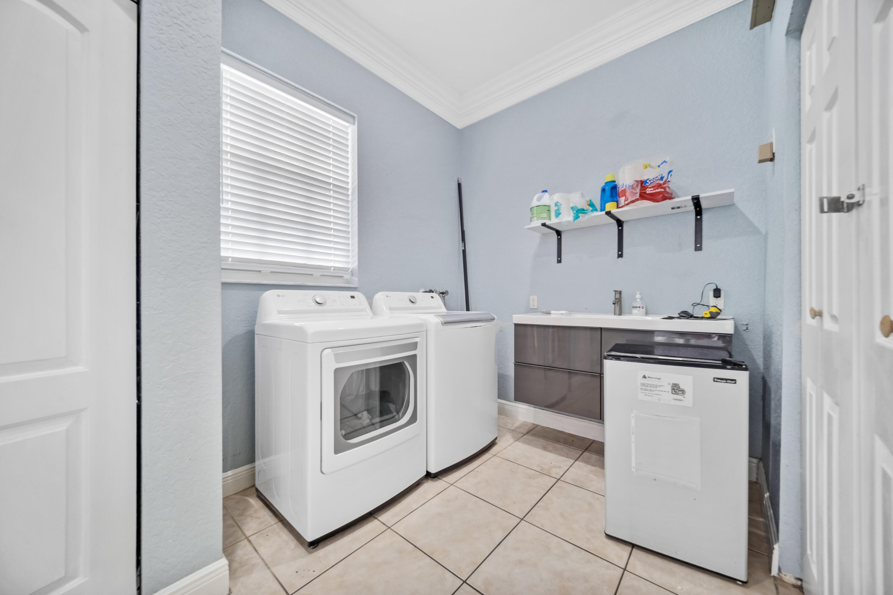 7200 NW 51st, Coconut Creek FL 33073