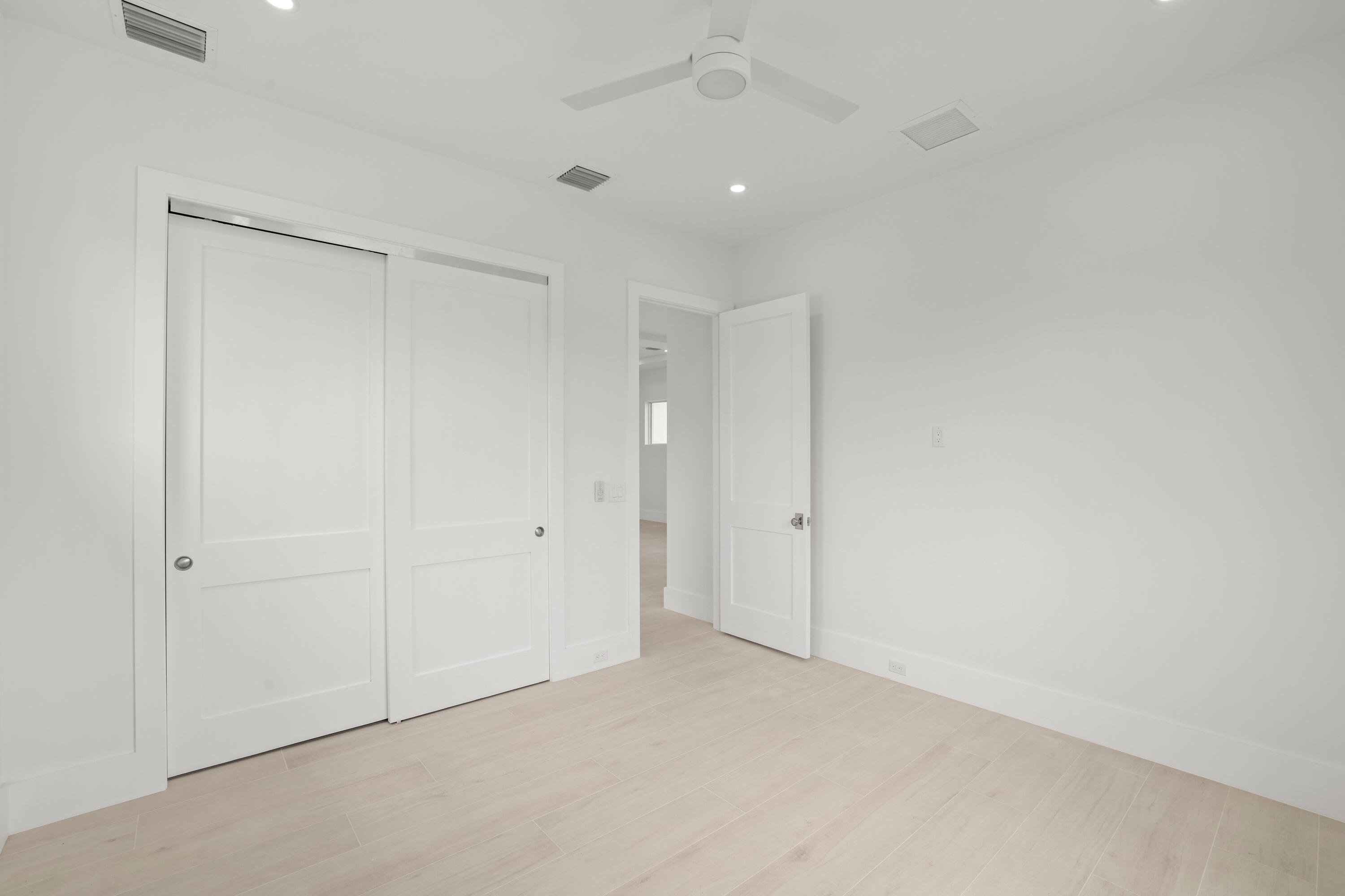 533 Driftwood, North Palm Beach FL 33408