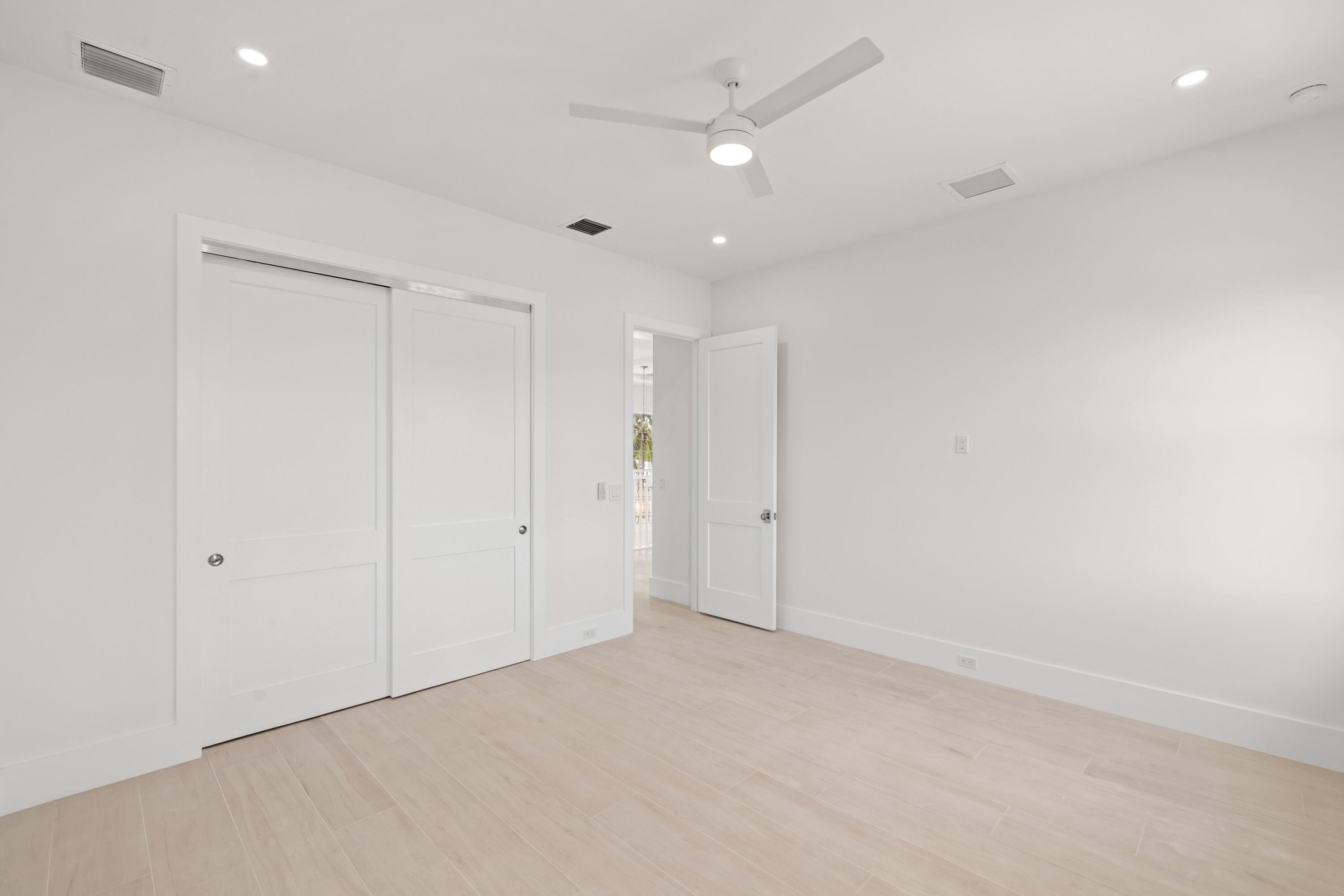 533 Driftwood, North Palm Beach FL 33408