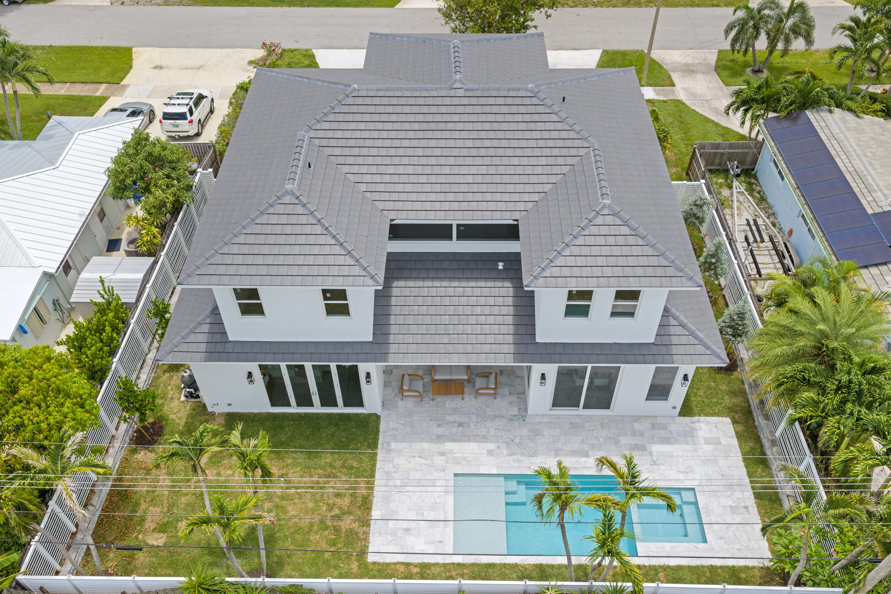 533 Driftwood, North Palm Beach FL 33408