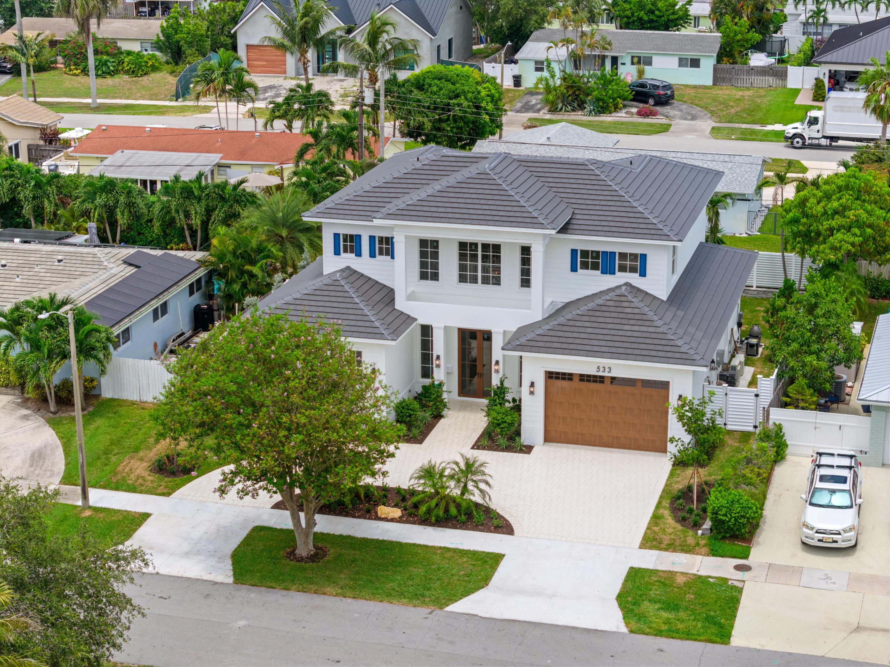 533 Driftwood, North Palm Beach FL 33408