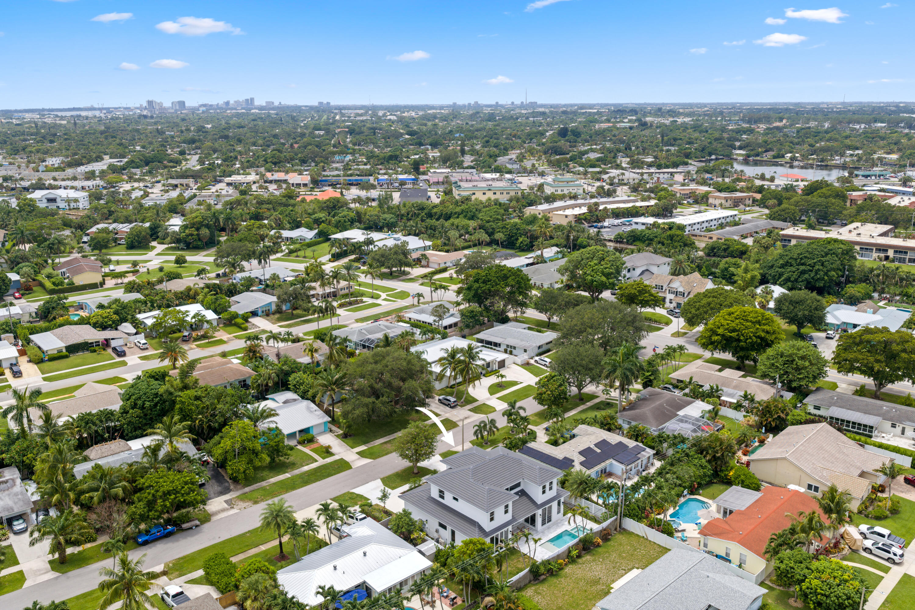 533 Driftwood, North Palm Beach FL 33408