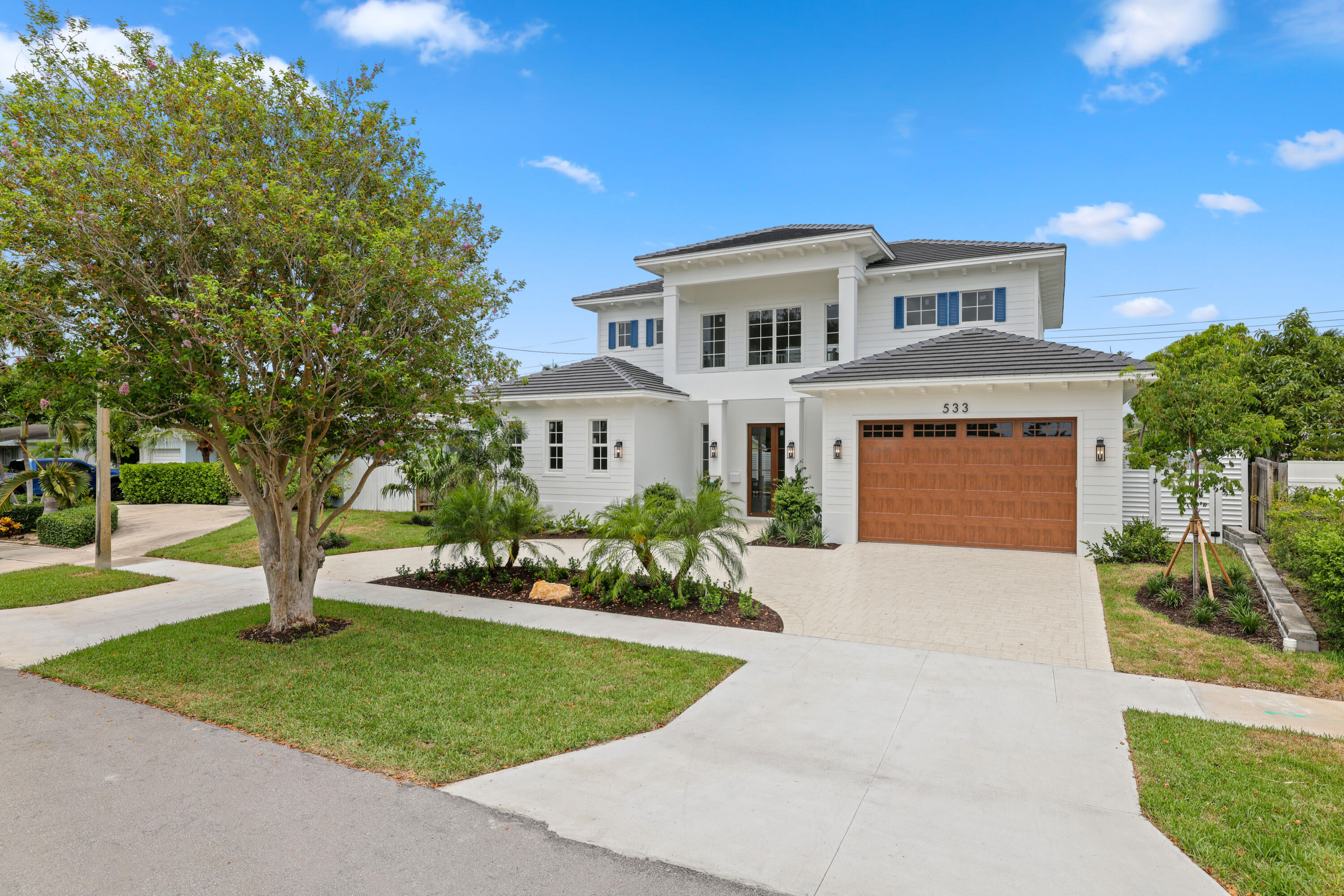 533 Driftwood, North Palm Beach FL 33408
