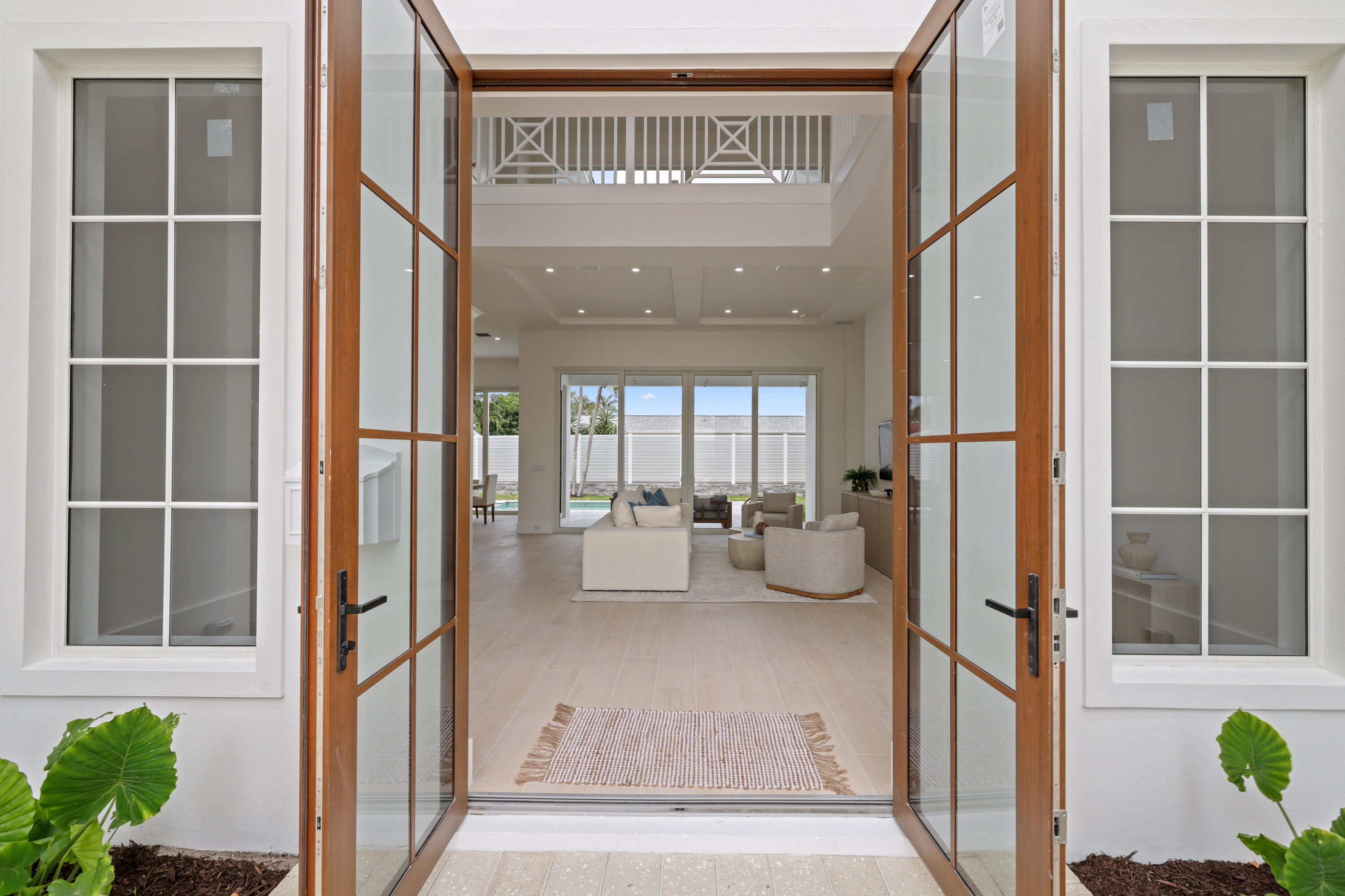 533 Driftwood, North Palm Beach FL 33408