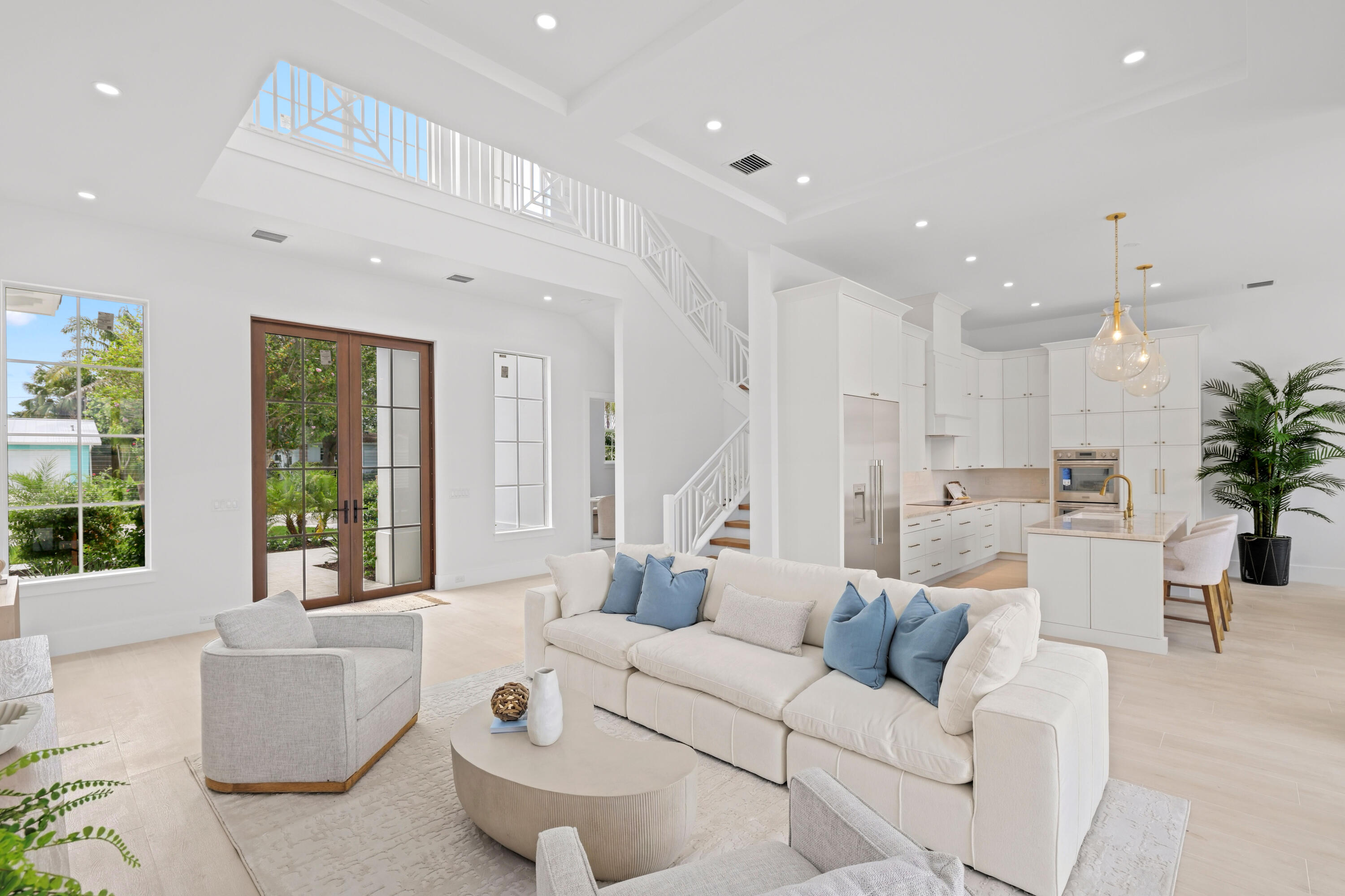 533 Driftwood, North Palm Beach FL 33408