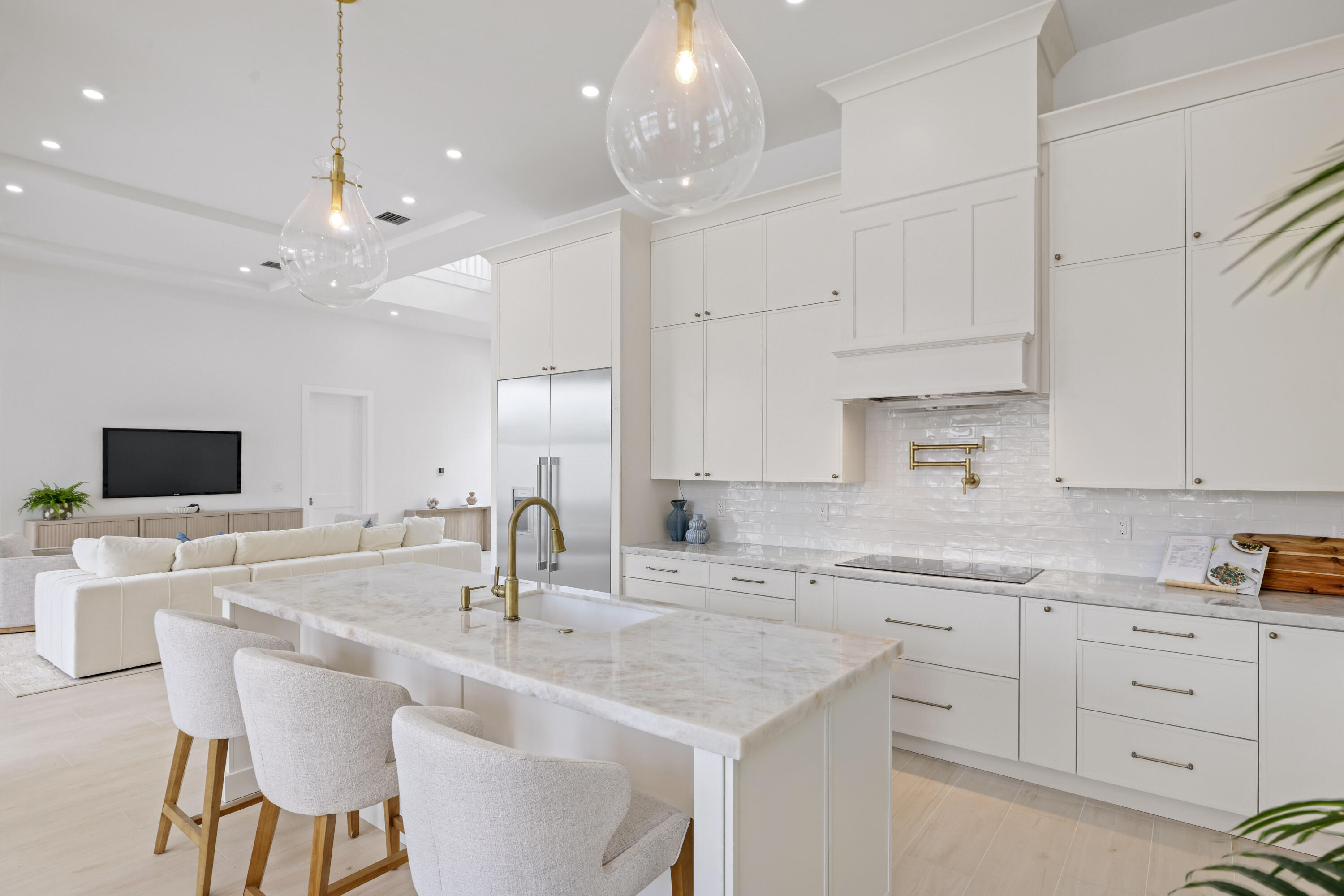 533 Driftwood, North Palm Beach FL 33408