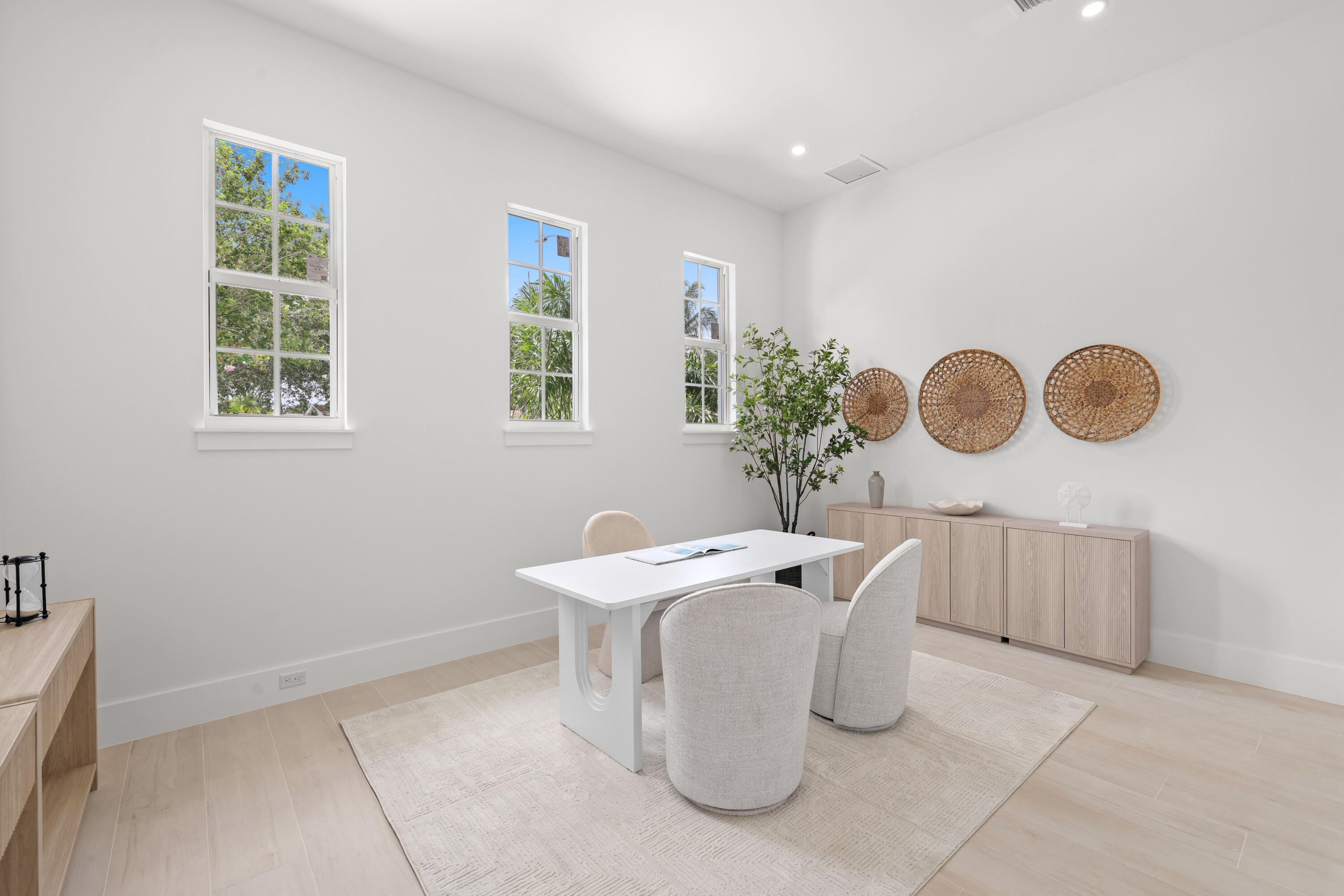533 Driftwood, North Palm Beach FL 33408