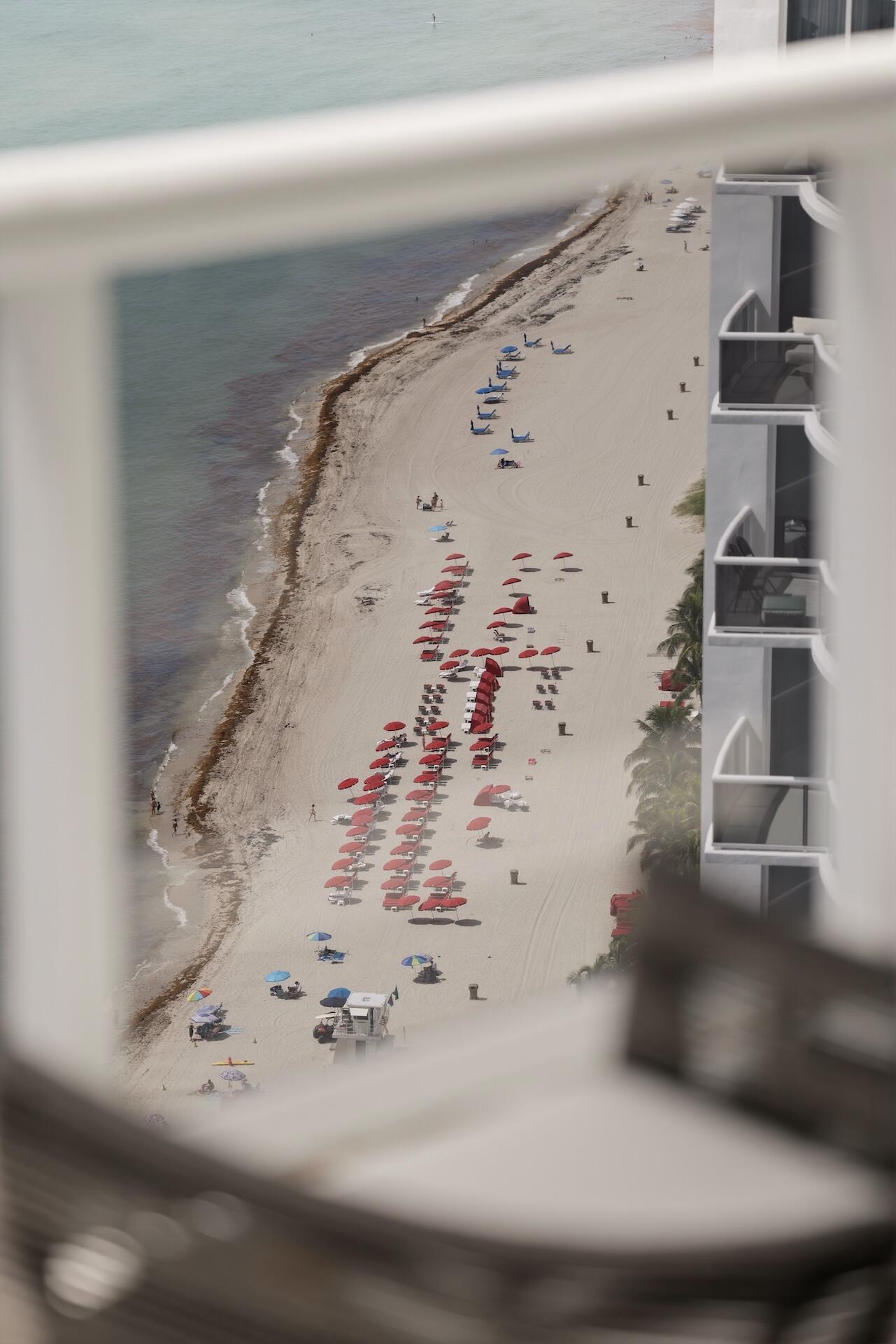 18201 Collins #PH 5109, Sunny Isles Beach FL 33160
