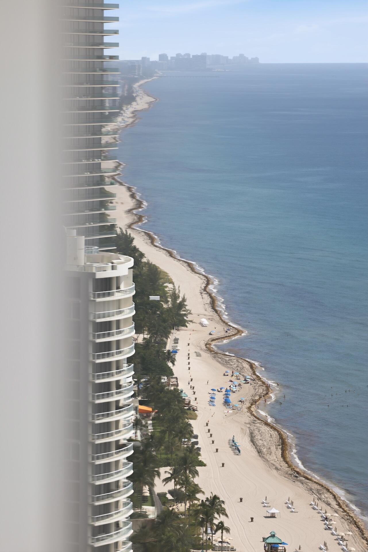18201 Collins #PH 5109, Sunny Isles Beach FL 33160