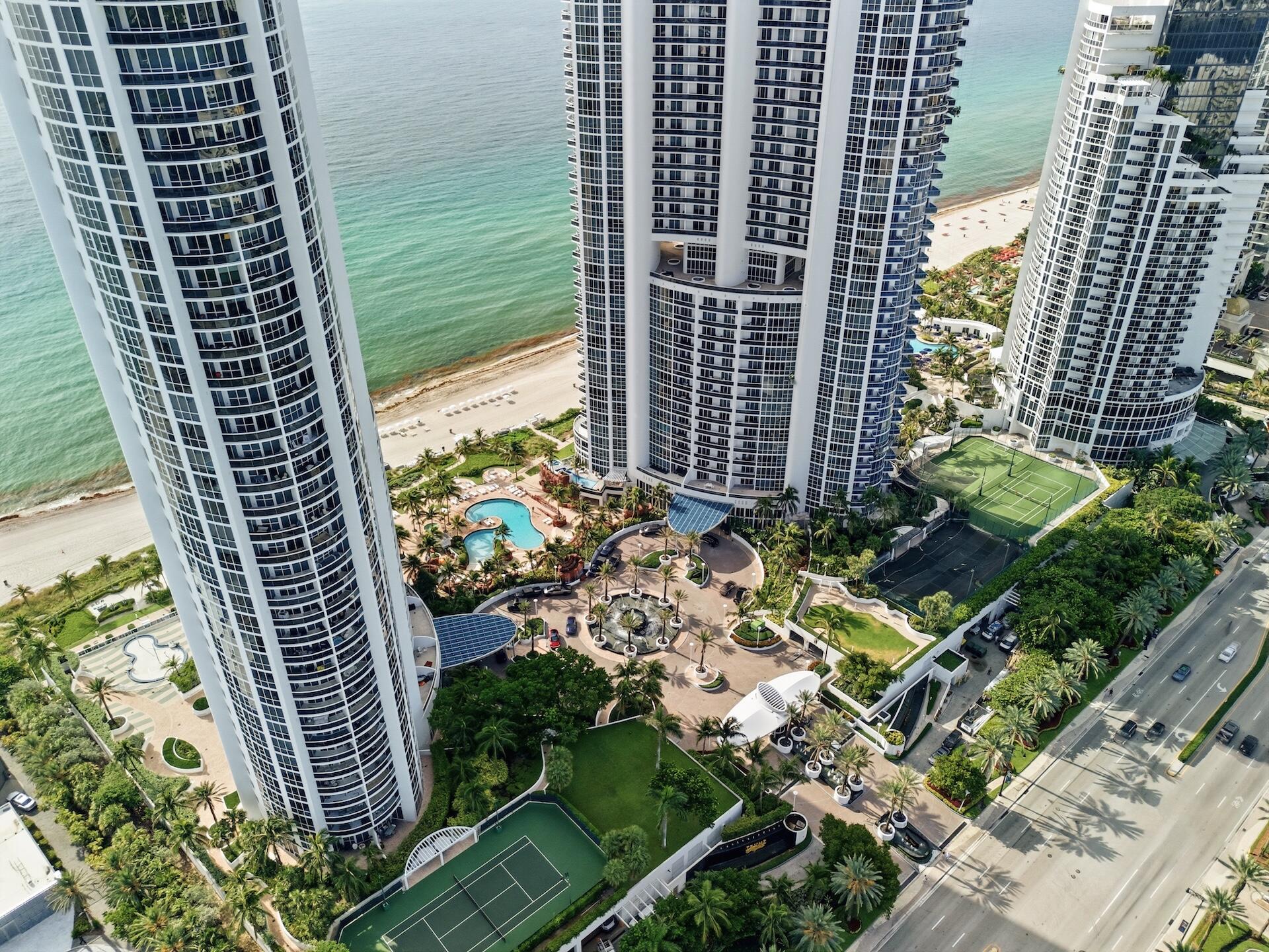18201 Collins #PH 5109, Sunny Isles Beach FL 33160