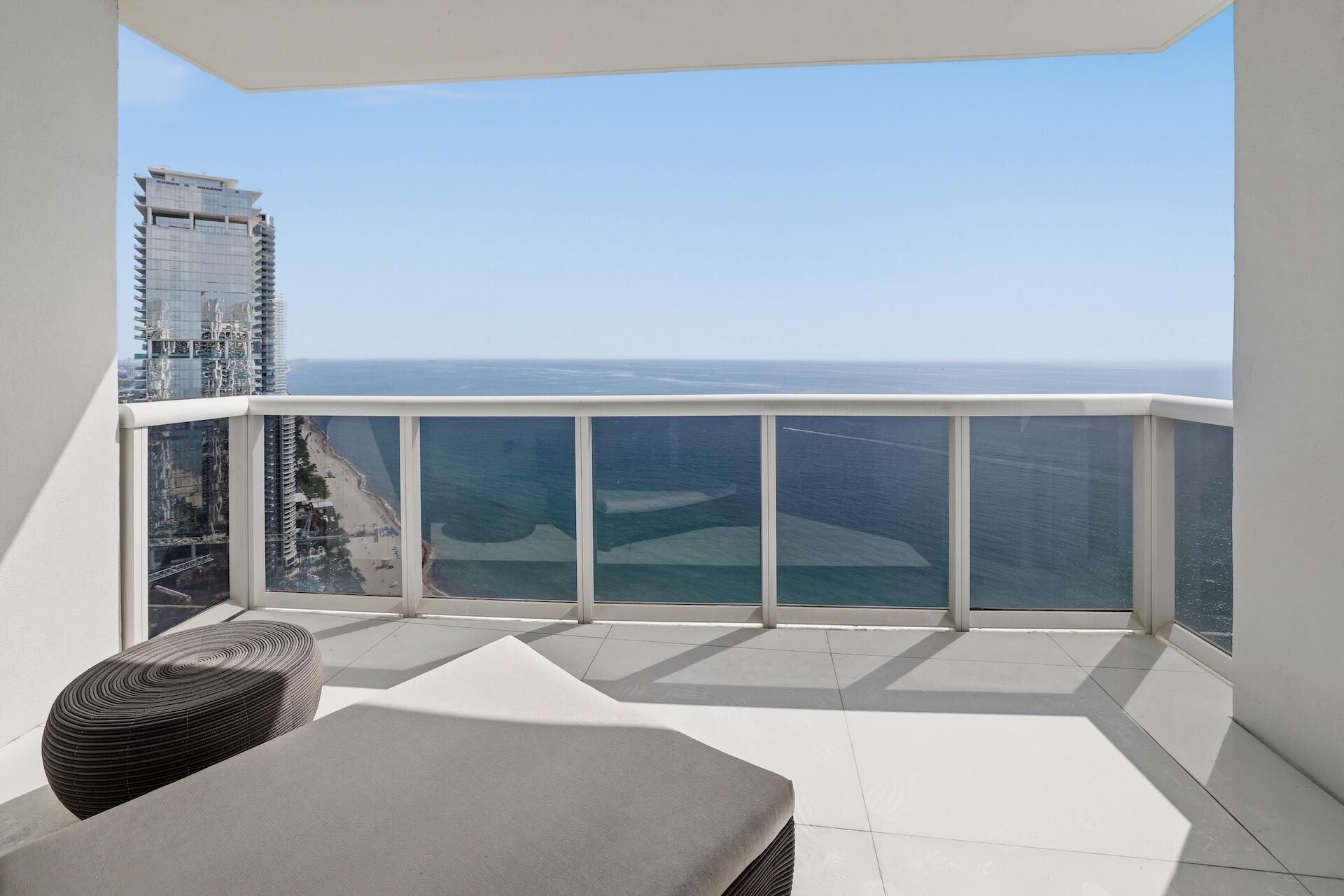 18201 Collins #PH 5109, Sunny Isles Beach FL 33160