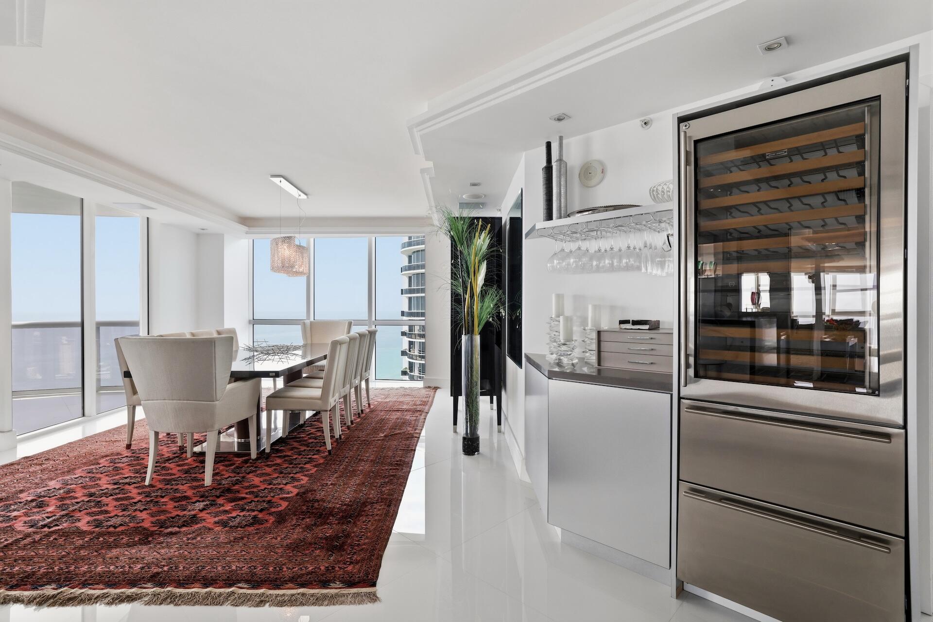 18201 Collins #PH 5109, Sunny Isles Beach FL 33160