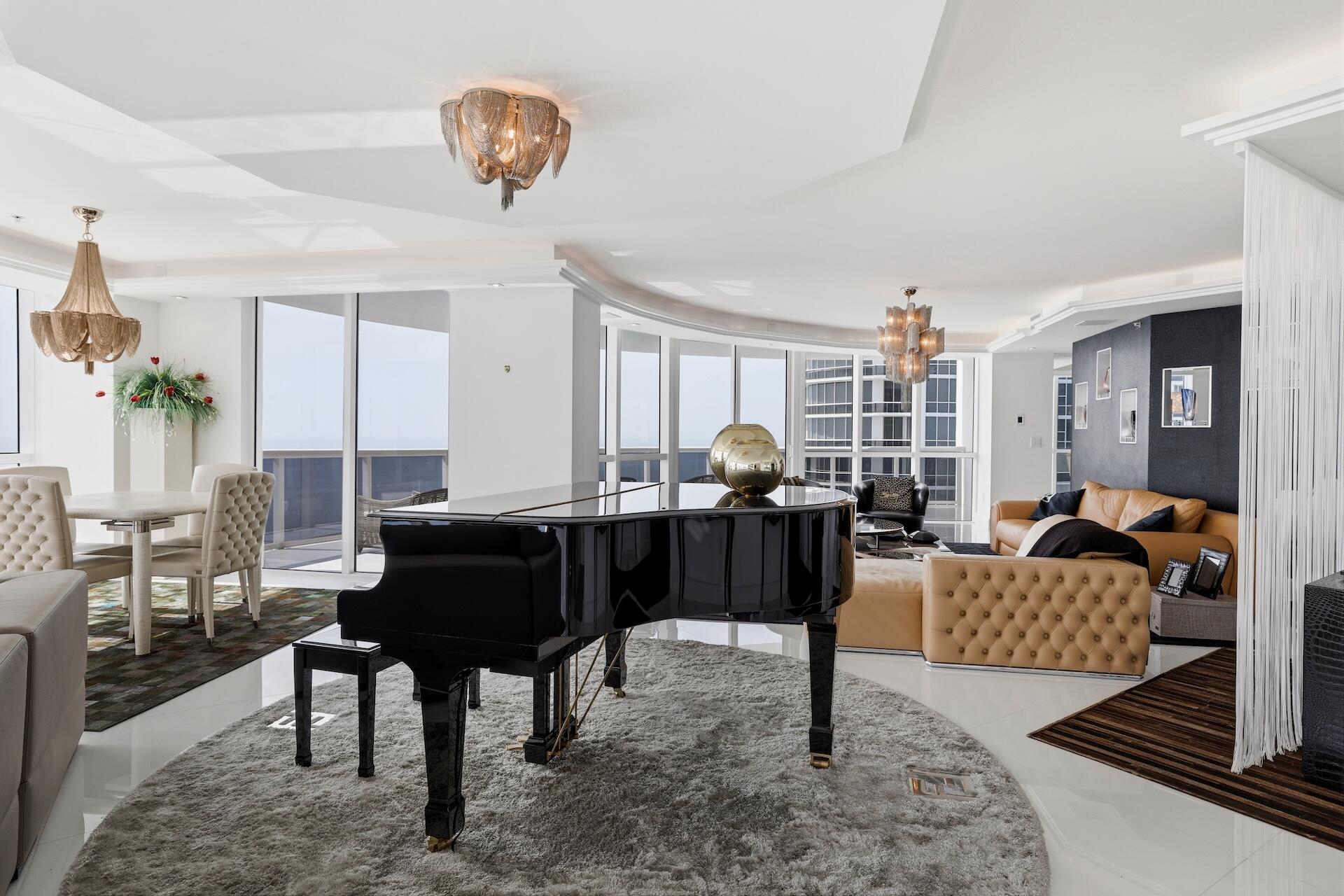 18201 Collins #PH 5109, Sunny Isles Beach FL 33160