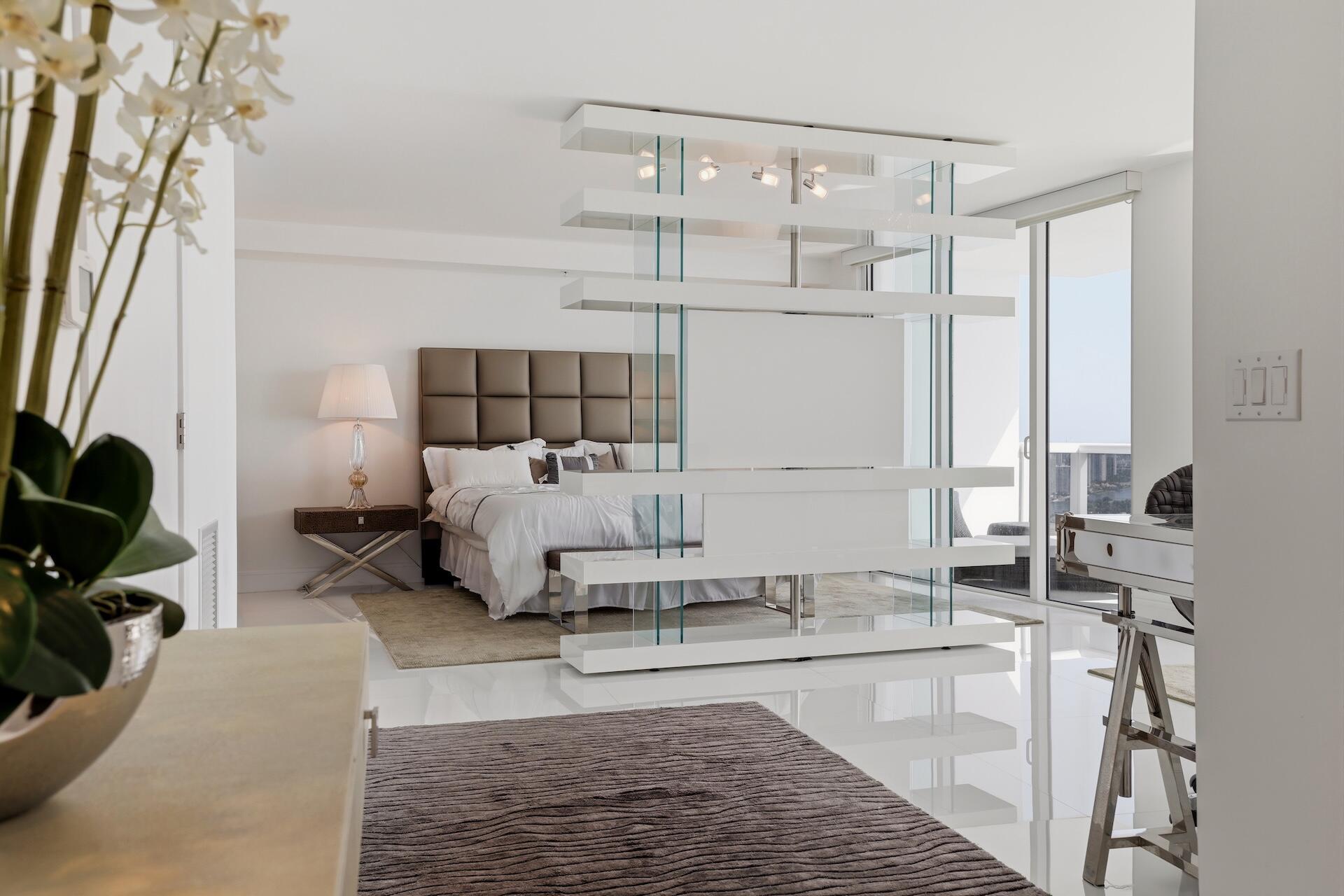 18201 Collins #PH 5109, Sunny Isles Beach FL 33160