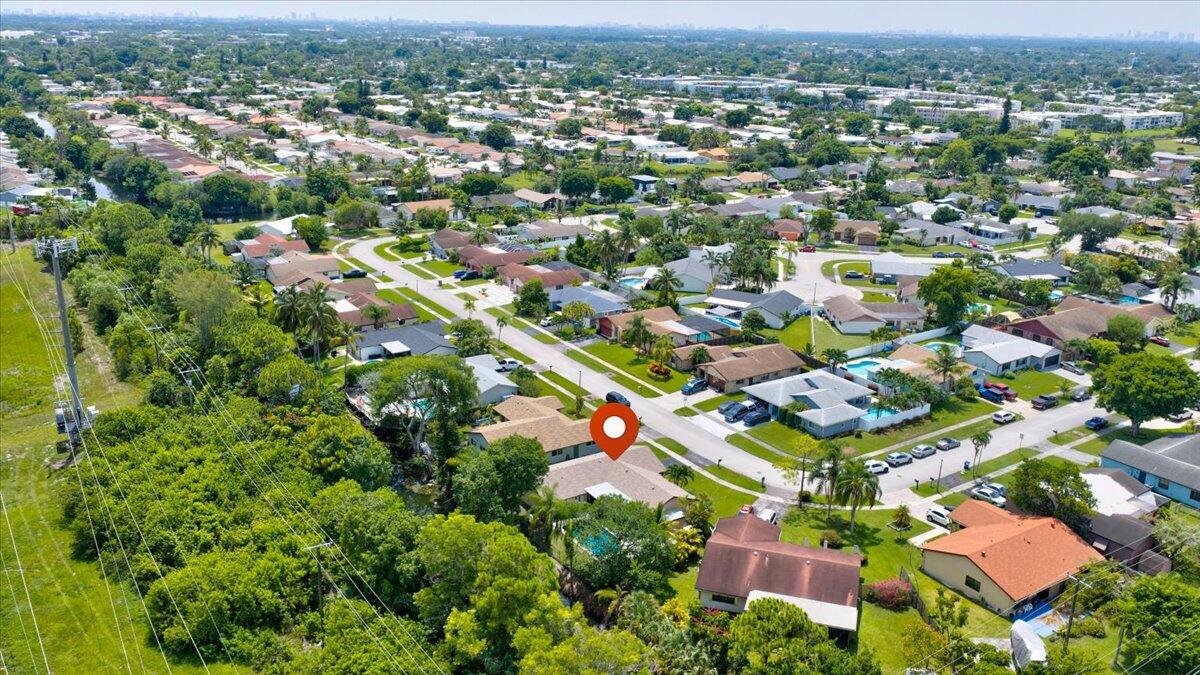 7041 NW 23RD, Margate FL 33063