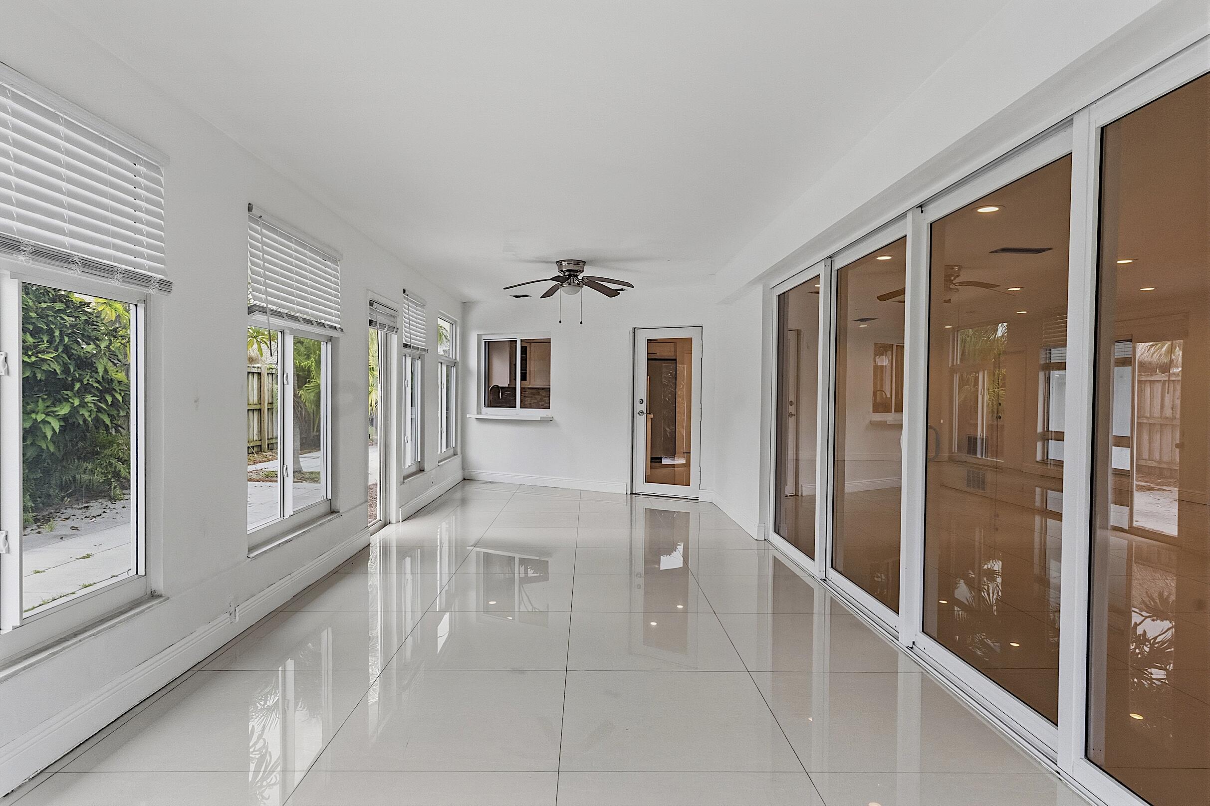 2910 NE 40TH, Lighthouse Point FL 33064