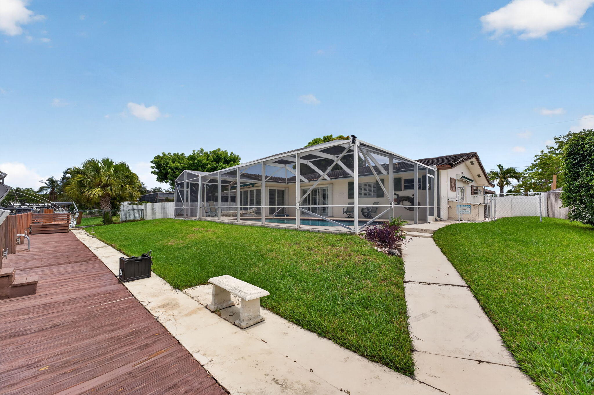 535 NE 8th, Deerfield Beach FL 33441
