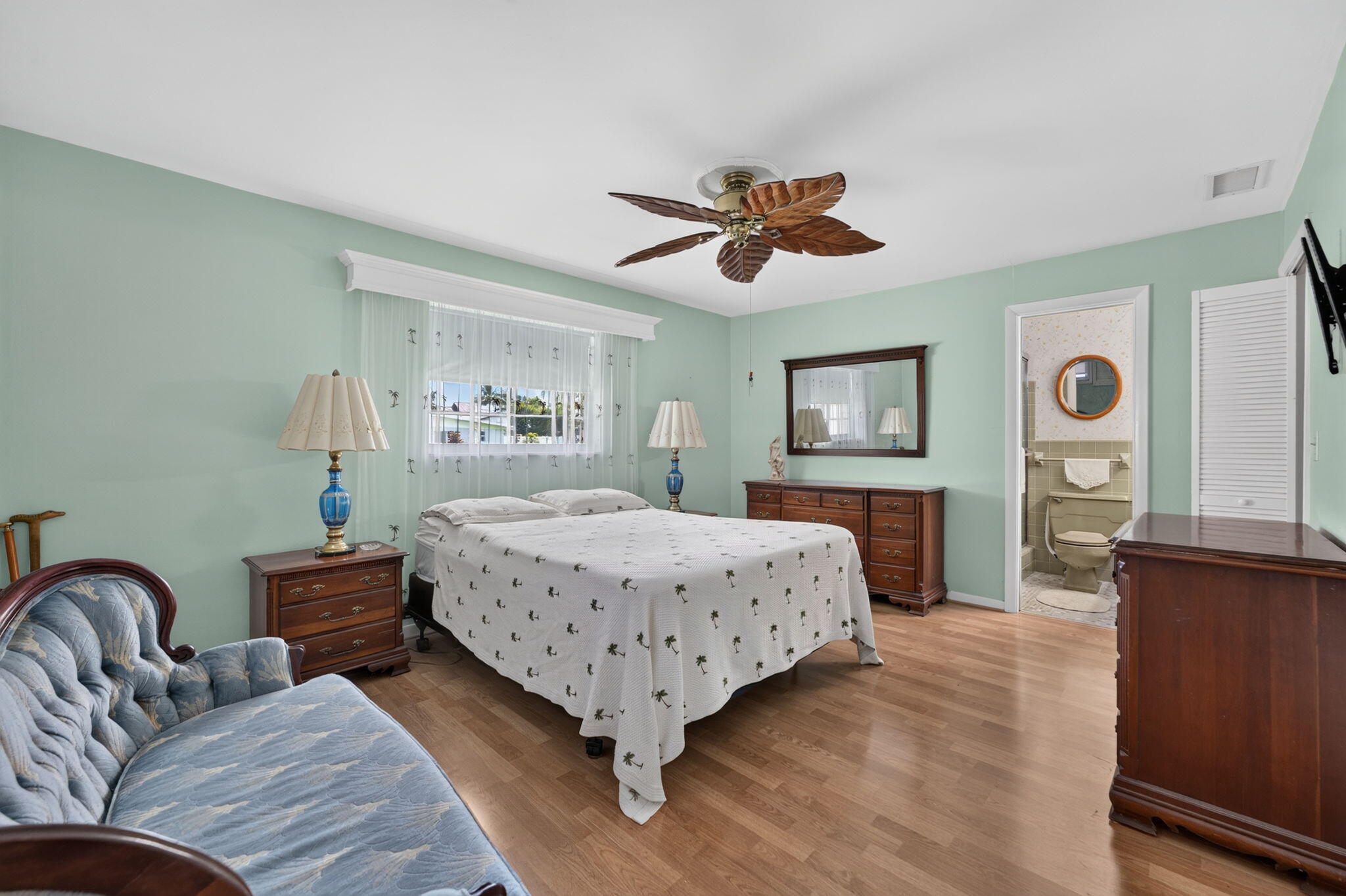 535 NE 8th, Deerfield Beach FL 33441