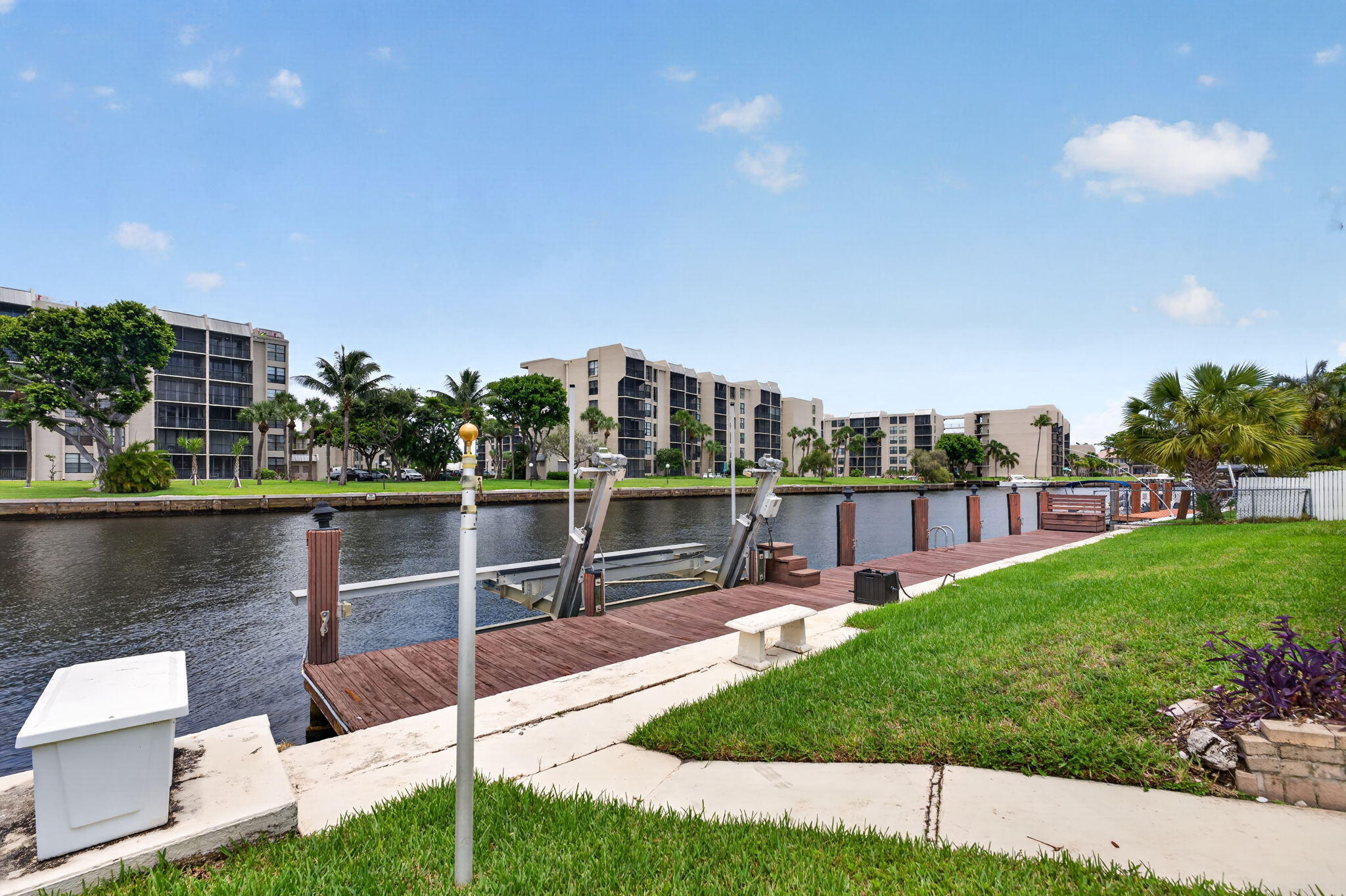 535 NE 8th, Deerfield Beach FL 33441