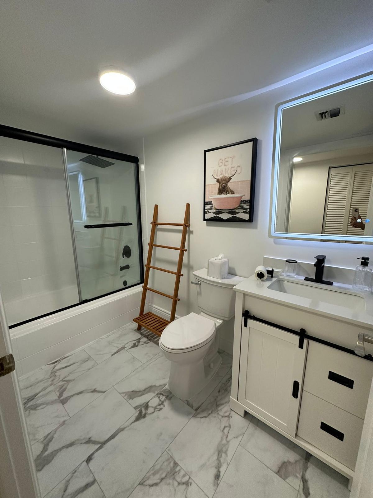 2951 S Bayshore #805, Miami FL 33133
