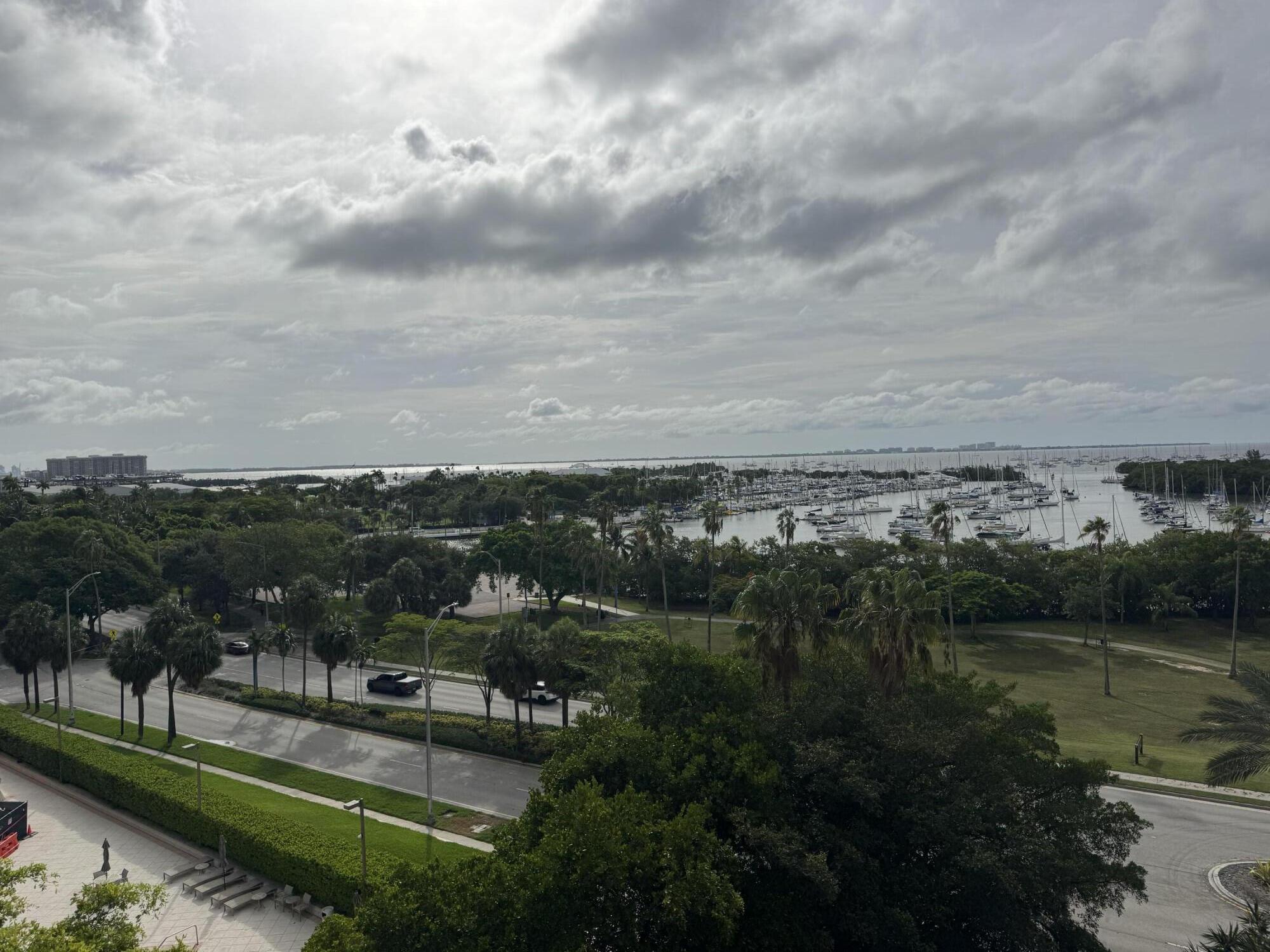 2951 S Bayshore #805, Miami FL 33133