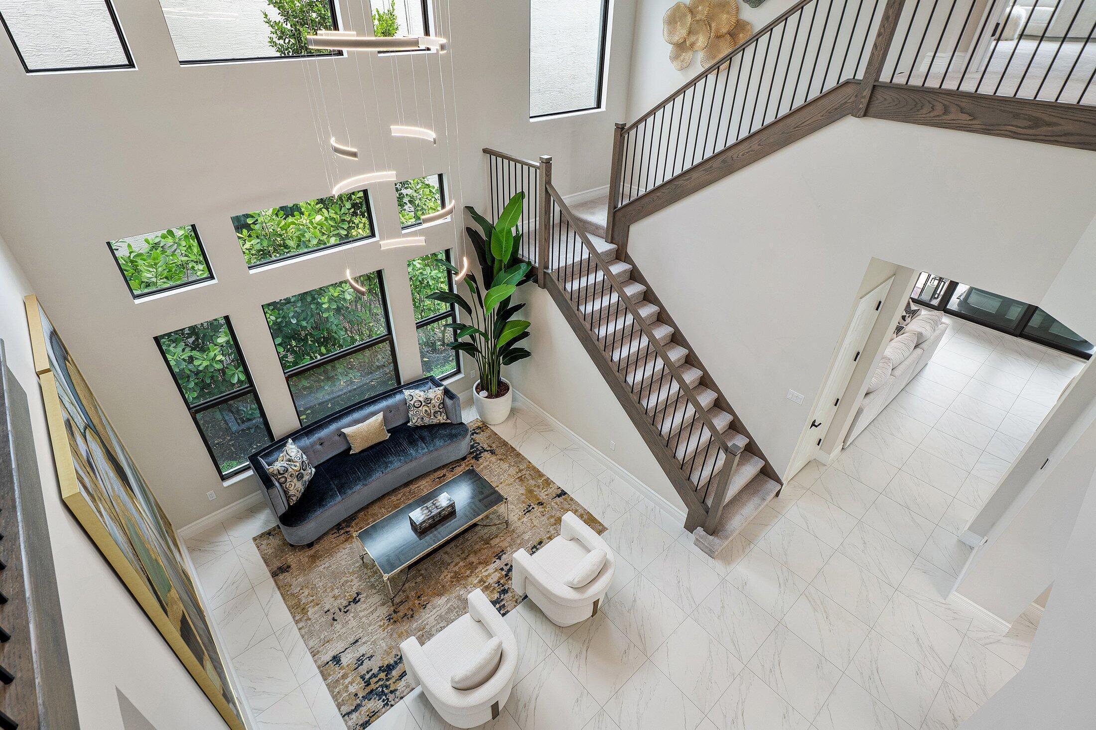 9022 CHAUVET, Boca Raton FL 33496