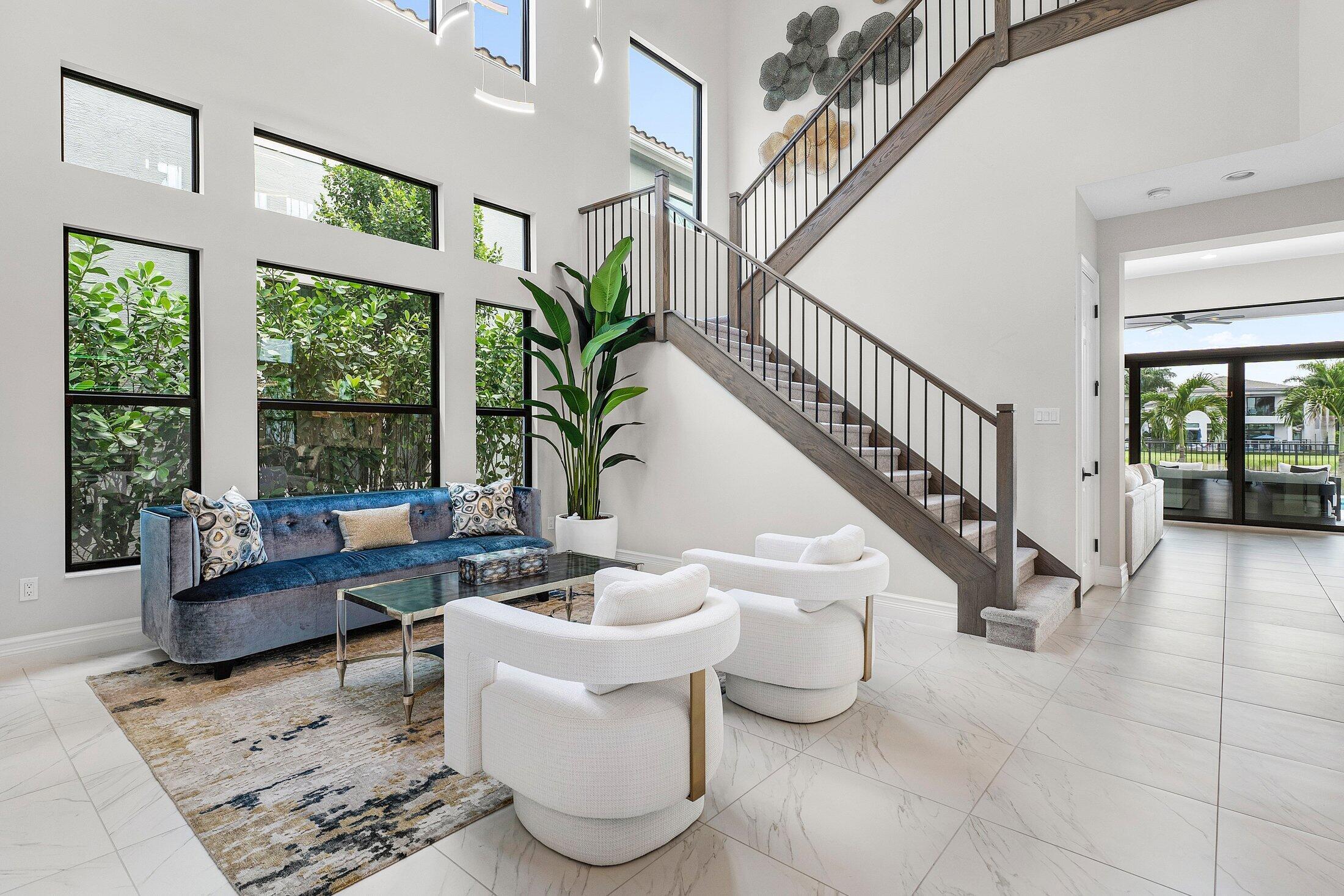 9022 CHAUVET, Boca Raton FL 33496