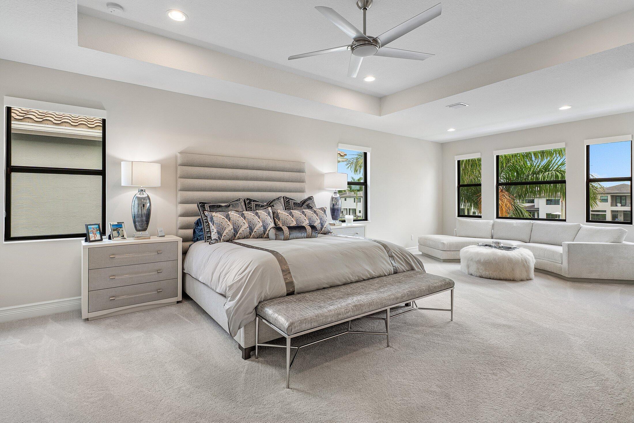 9022 CHAUVET, Boca Raton FL 33496