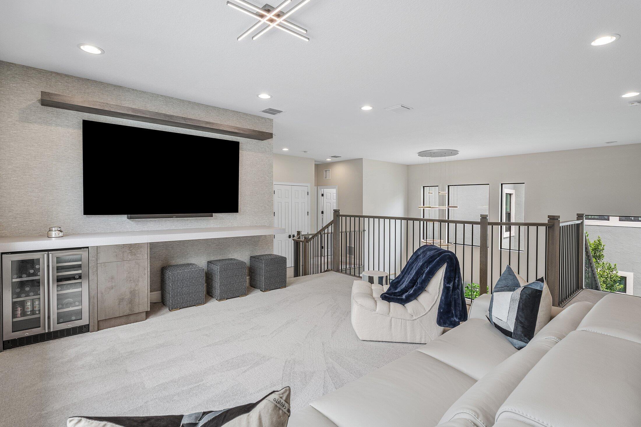 9022 CHAUVET, Boca Raton FL 33496