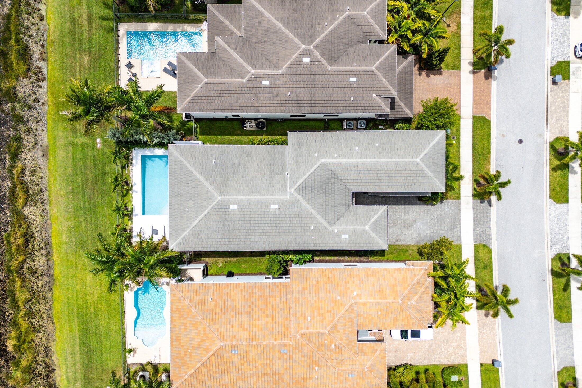 9022 CHAUVET, Boca Raton FL 33496