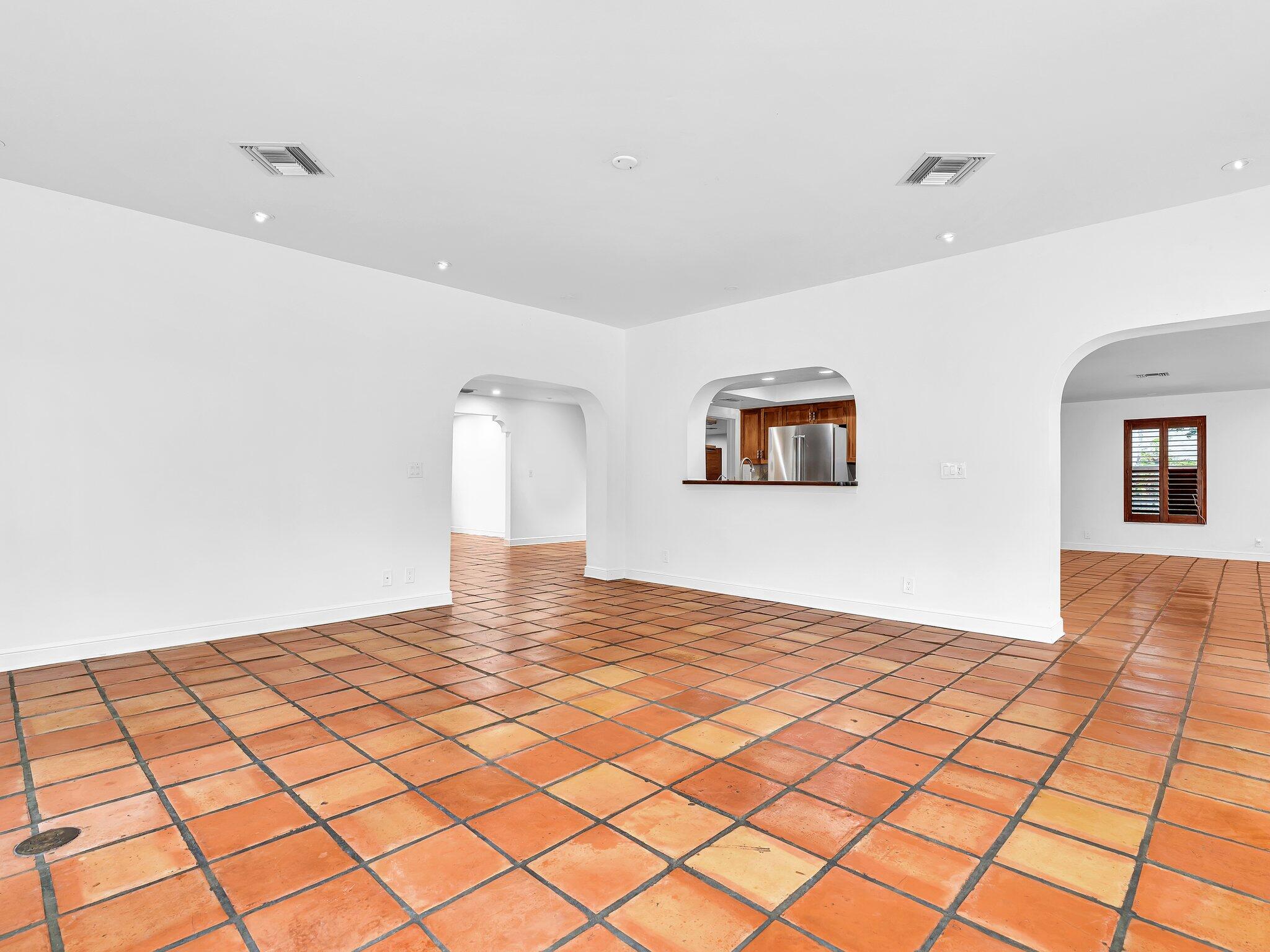 898 Azalea, Boca Raton FL 33486