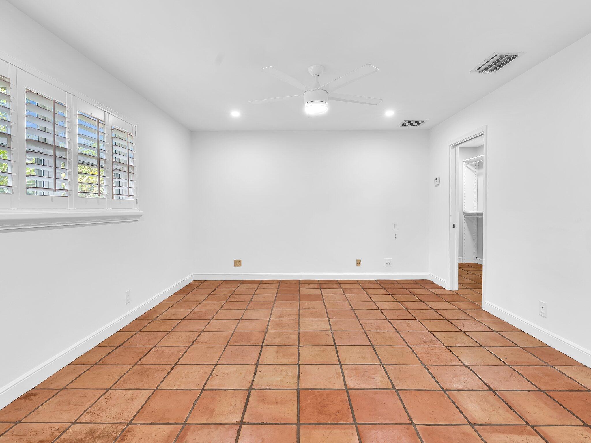 898 Azalea, Boca Raton FL 33486