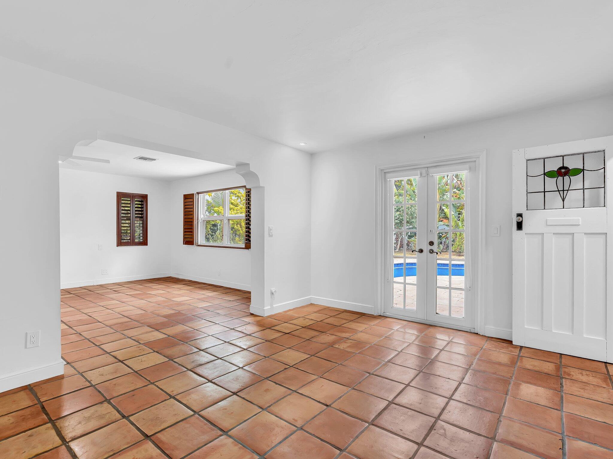898 Azalea, Boca Raton FL 33486
