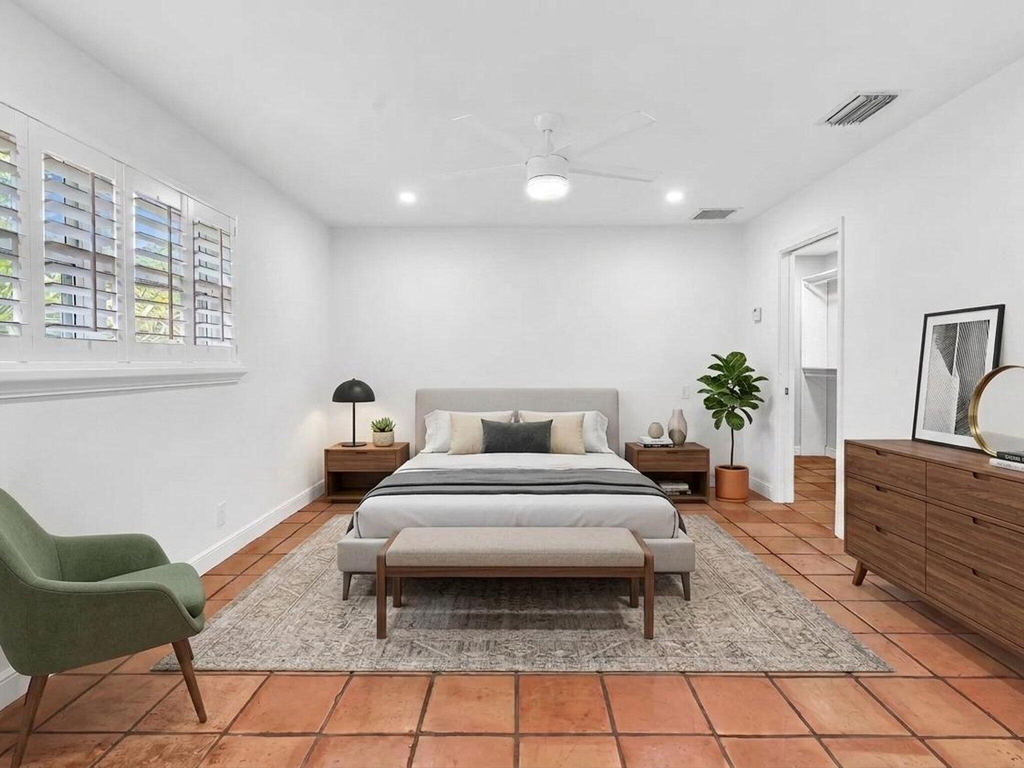 898 Azalea, Boca Raton FL 33486