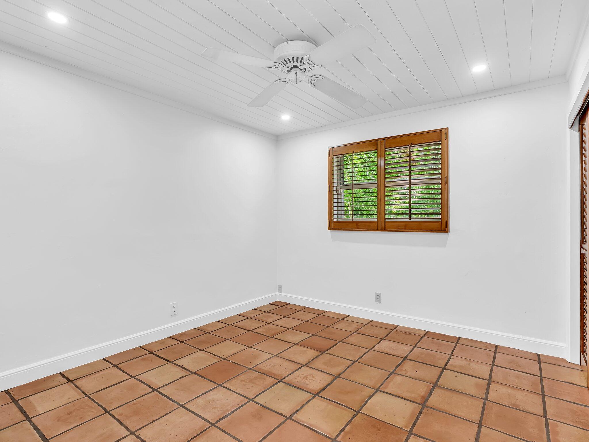 898 Azalea, Boca Raton FL 33486