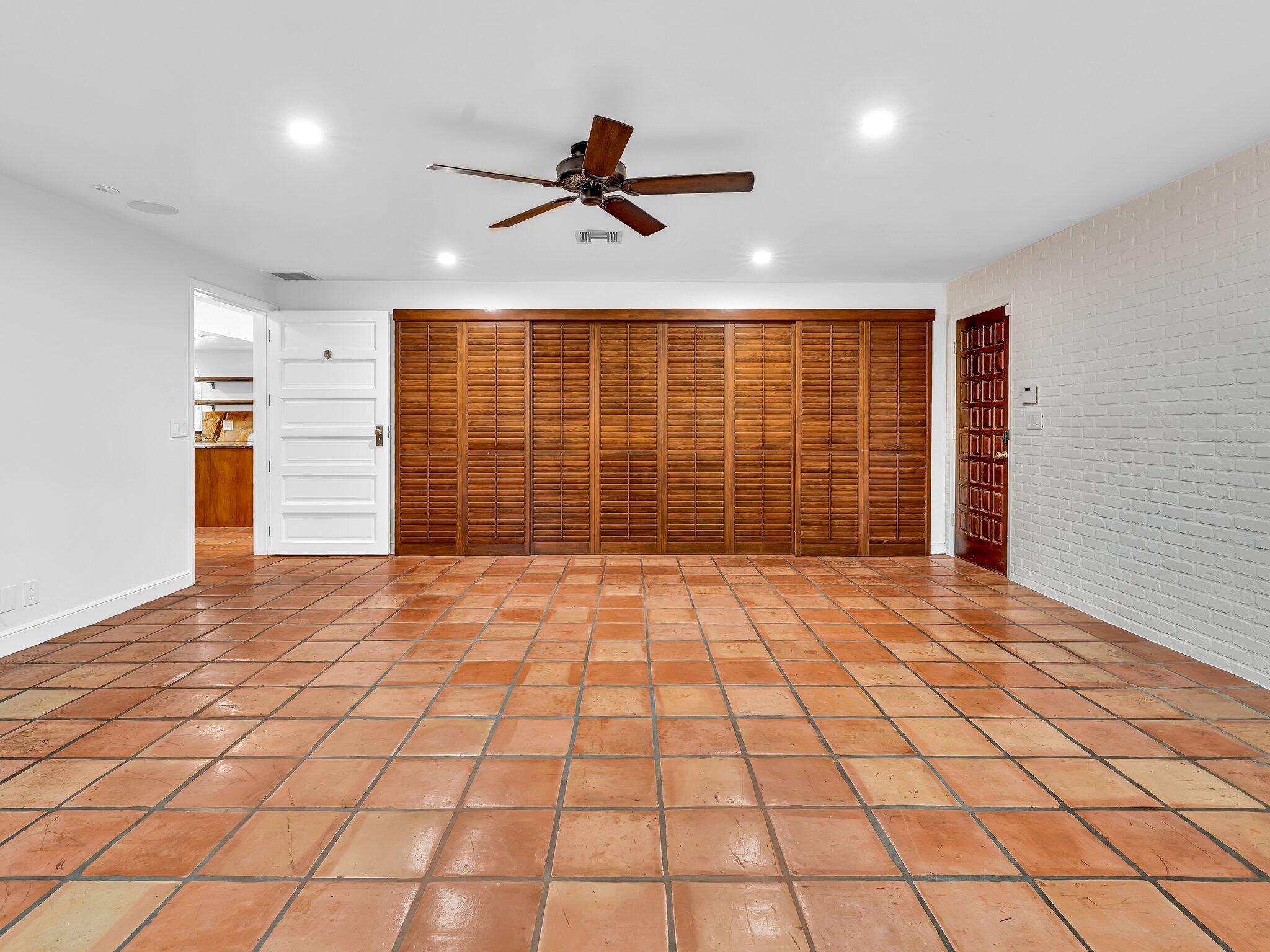 898 Azalea, Boca Raton FL 33486
