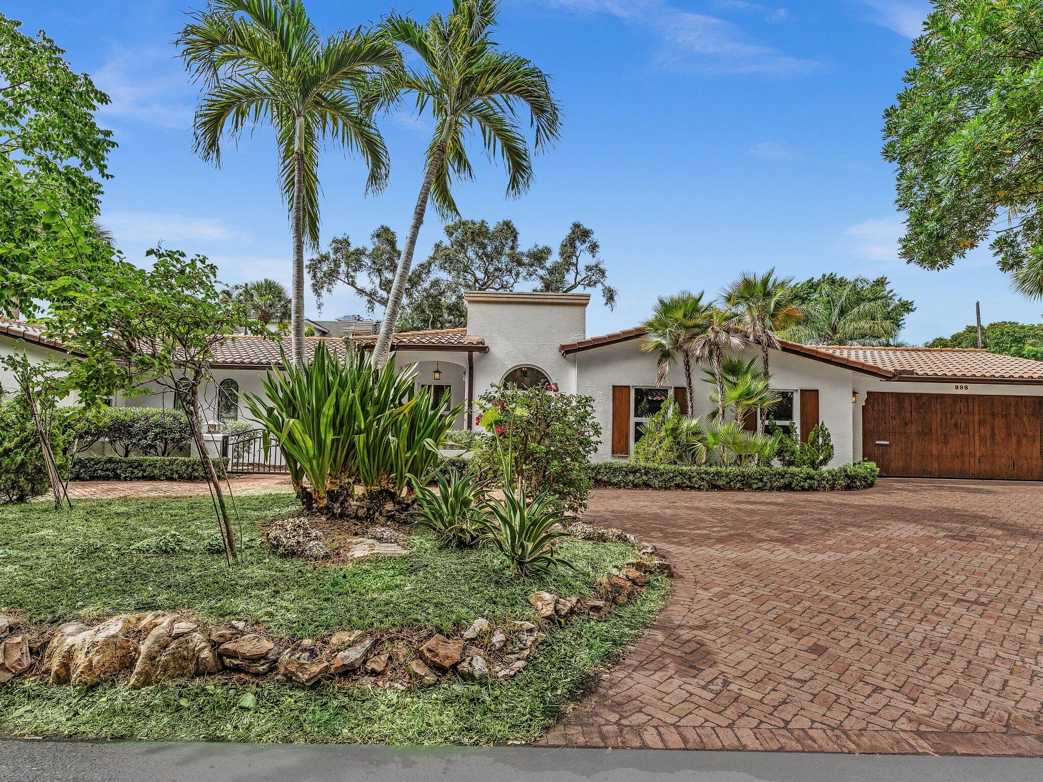 898 Azalea, Boca Raton FL 33486