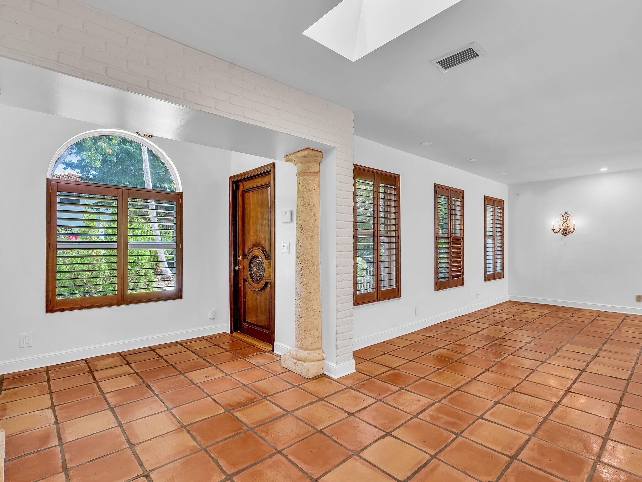 898 Azalea, Boca Raton FL 33486