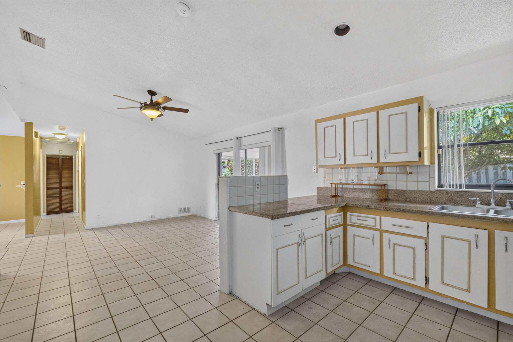 7513 SW 7TH, North Lauderdale FL 33068