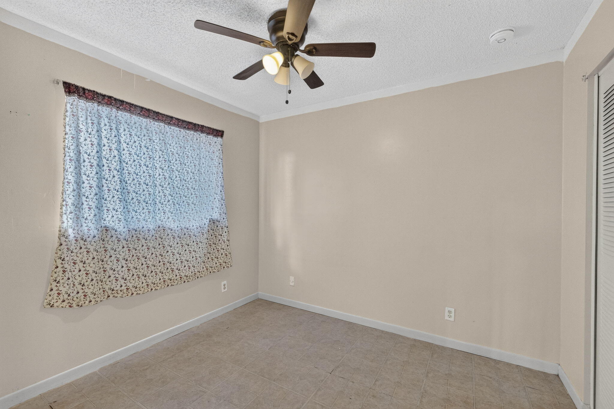7513 SW 7TH, North Lauderdale FL 33068