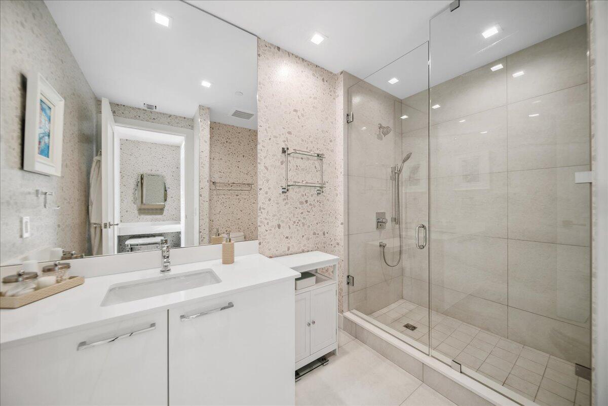 5000 N OCEAN #603, Singer Island FL 33404